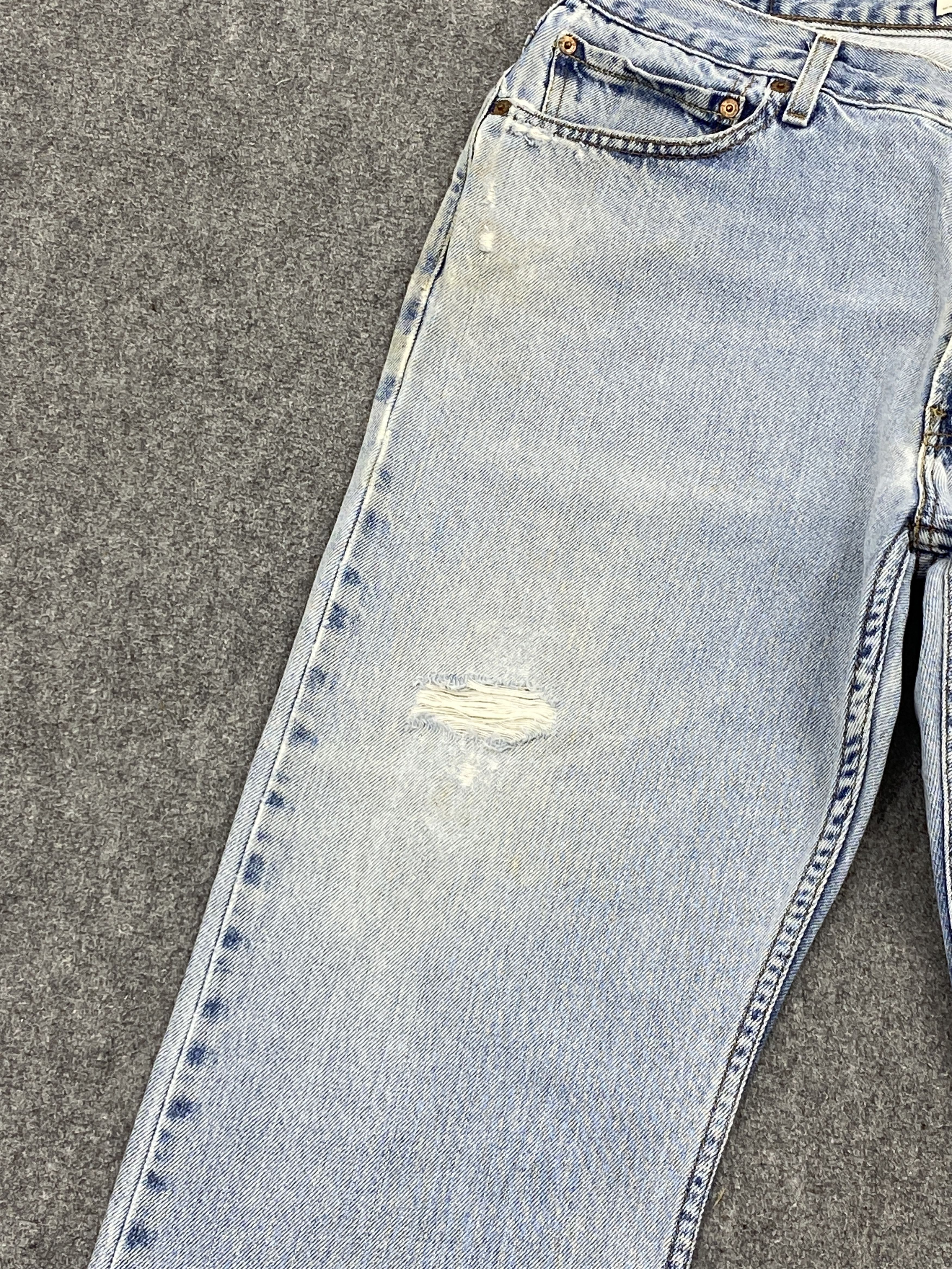 Levi's Light Washed Vintage Levis 505 Jeans DP2621 Size US 34 / EU 50 - 12 Thumbnail