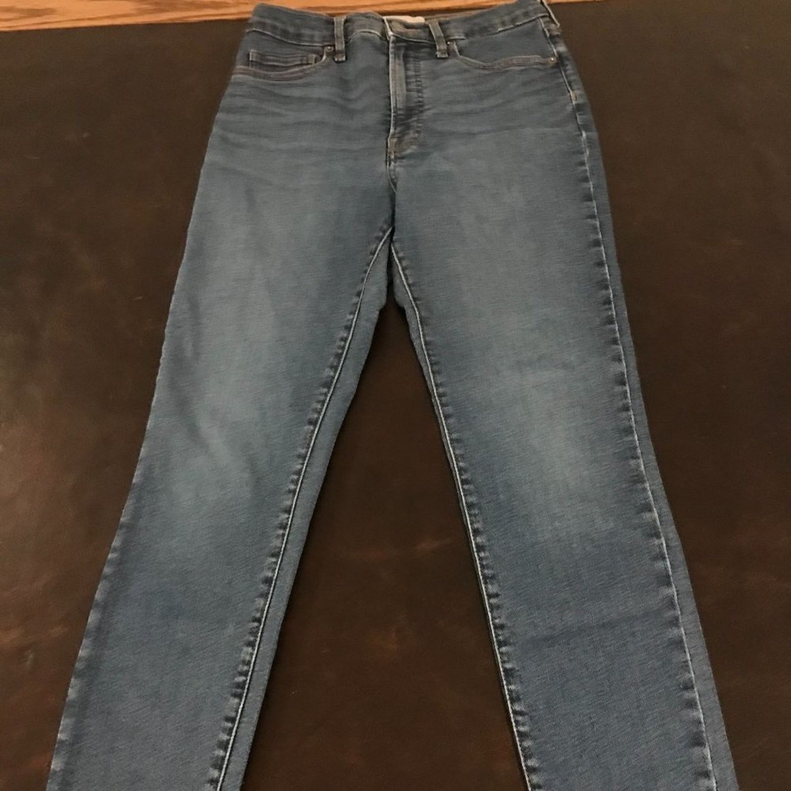 Everlane EVERLANE High Rise Raw Ankle Blue Denim Jeans - Size 28 R Size 28" / US 6 / IT 42 - 1 Thumbnail
