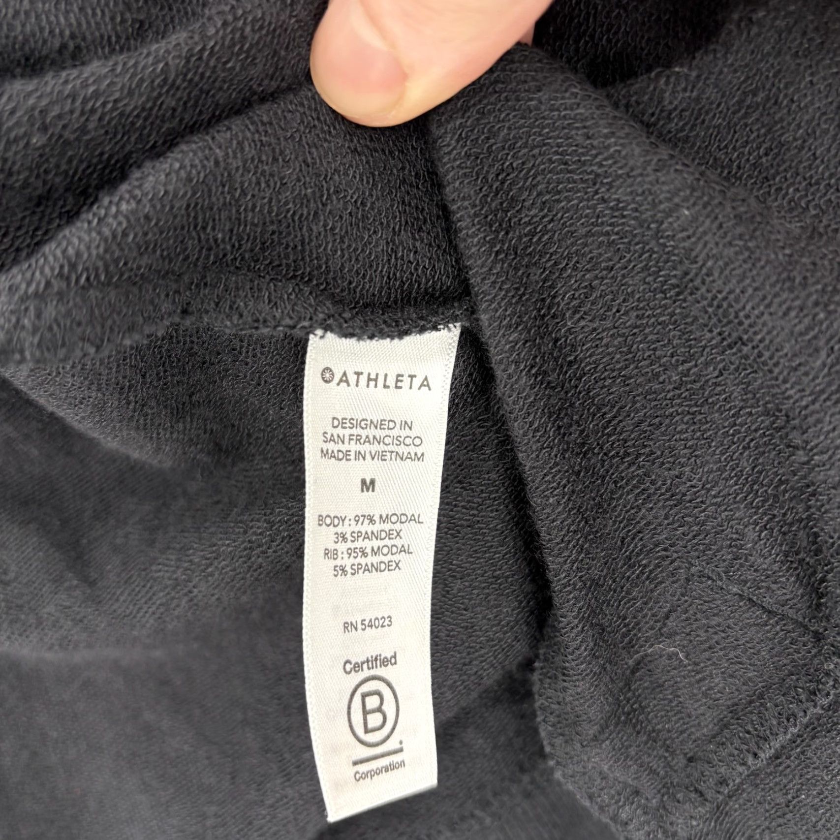 Athleta Athleta Cardigan Sweater Womens Medium Black Open Front Pockets Pranayama Wrap Knit Novelty: Thumbholes, V-Neck, Long Sleeve, Modal Spandex Size M / US 6-8 / IT 42-44 - 4 Thumbnail