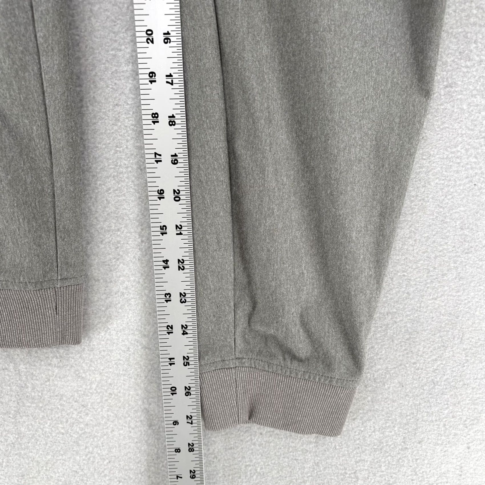 Vintage VRST Slim Fit Joggers Mens Small Gray Casual Pants, Tapered, Drawstring, Pockets, Adjustable Waist, 27 in Inseam Size US 29 - 7 Thumbnail