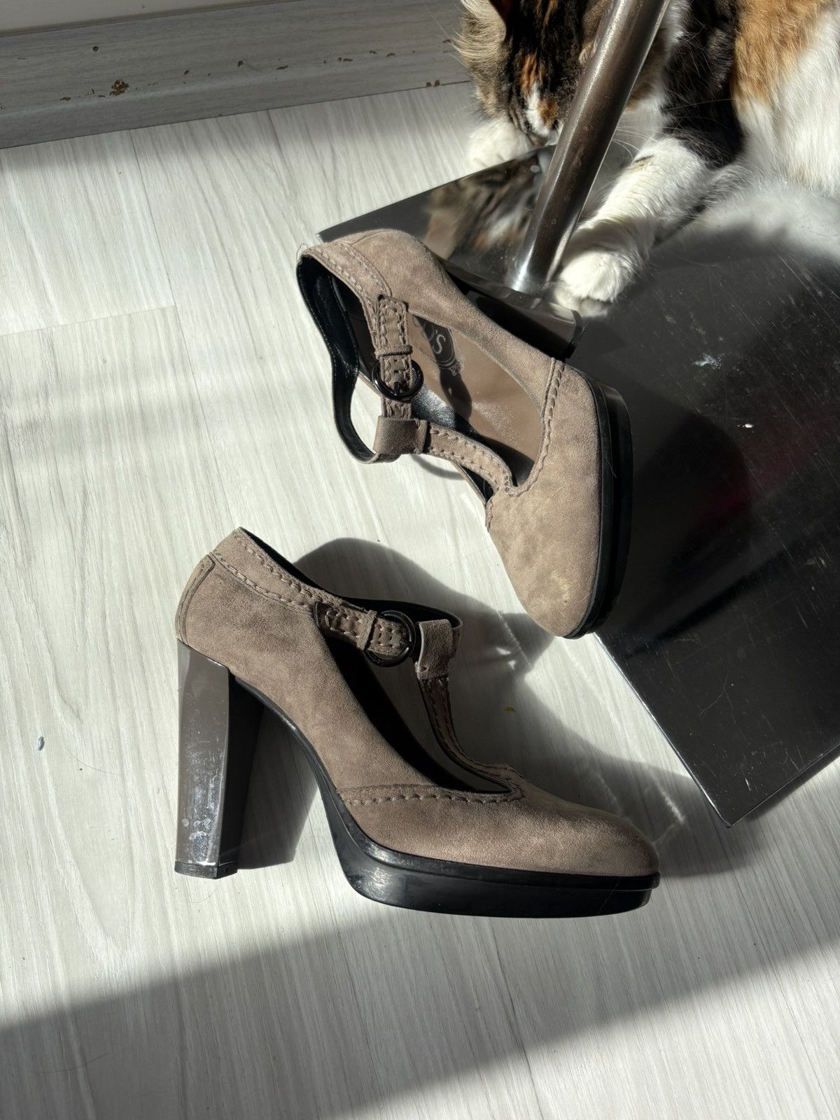 Tod's Tod’s heels Size US 7.5 / IT 37.5 - 8 Thumbnail