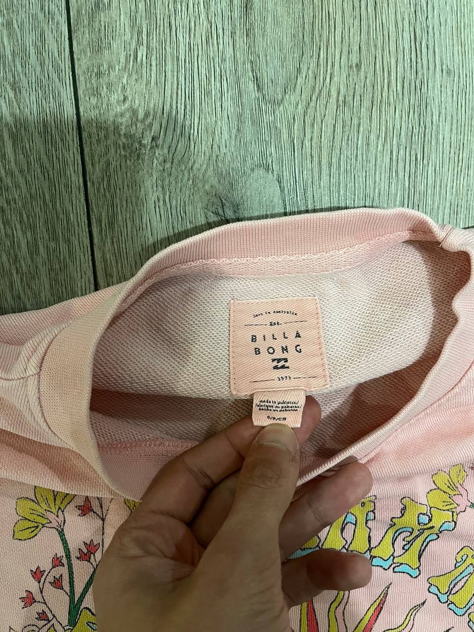 Billabong × Vintage Rare Vintage Billabong Sweatshirt Pink Size S Size S / US 4 / IT 40 - 4 Thumbnail