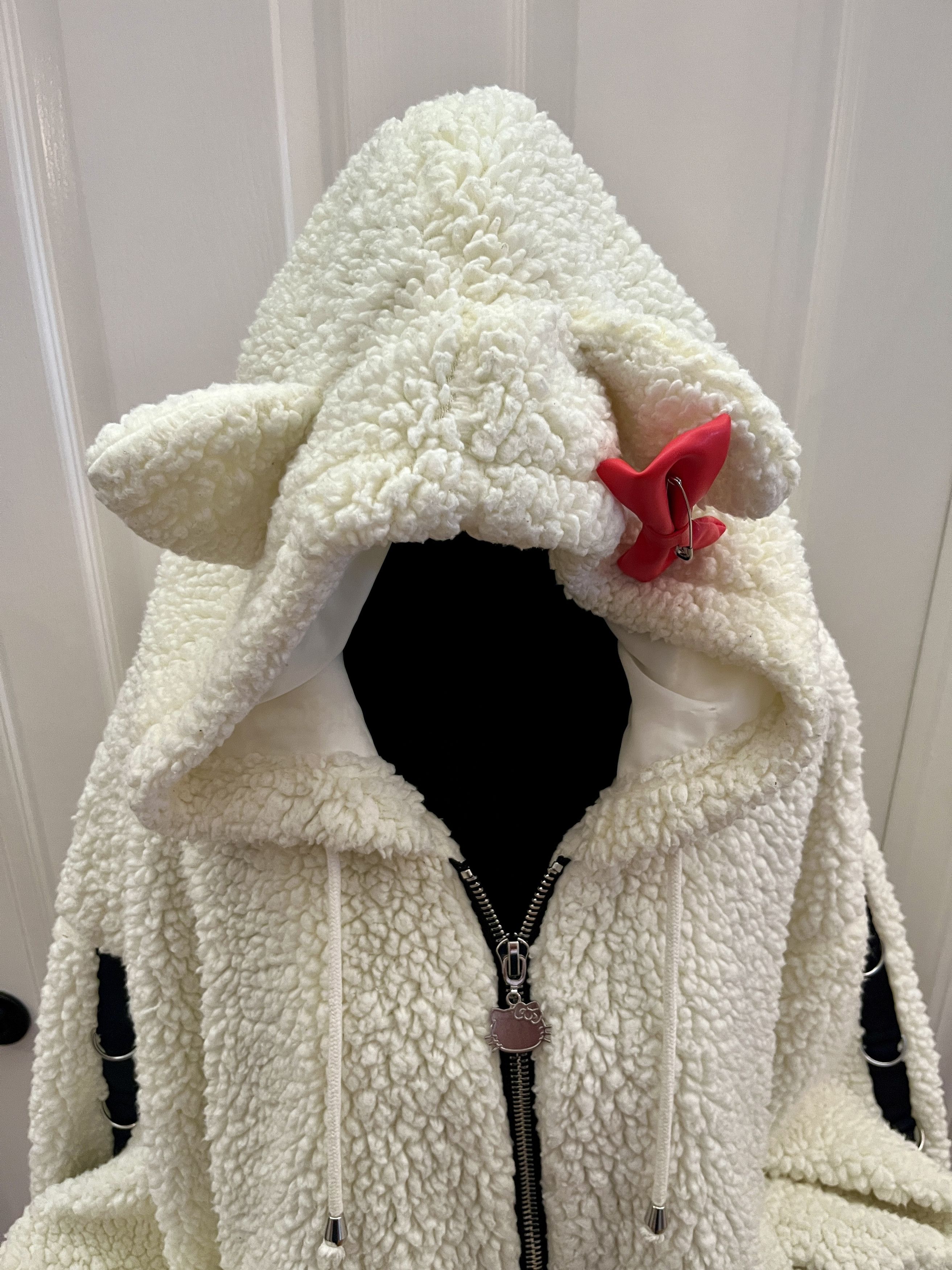 Dolls Kill Dolls Kill x Hello Kitty Sherpa Ears D-Ring Hoodie M Size M / US 6-8 / IT 42-44 - 3 Thumbnail