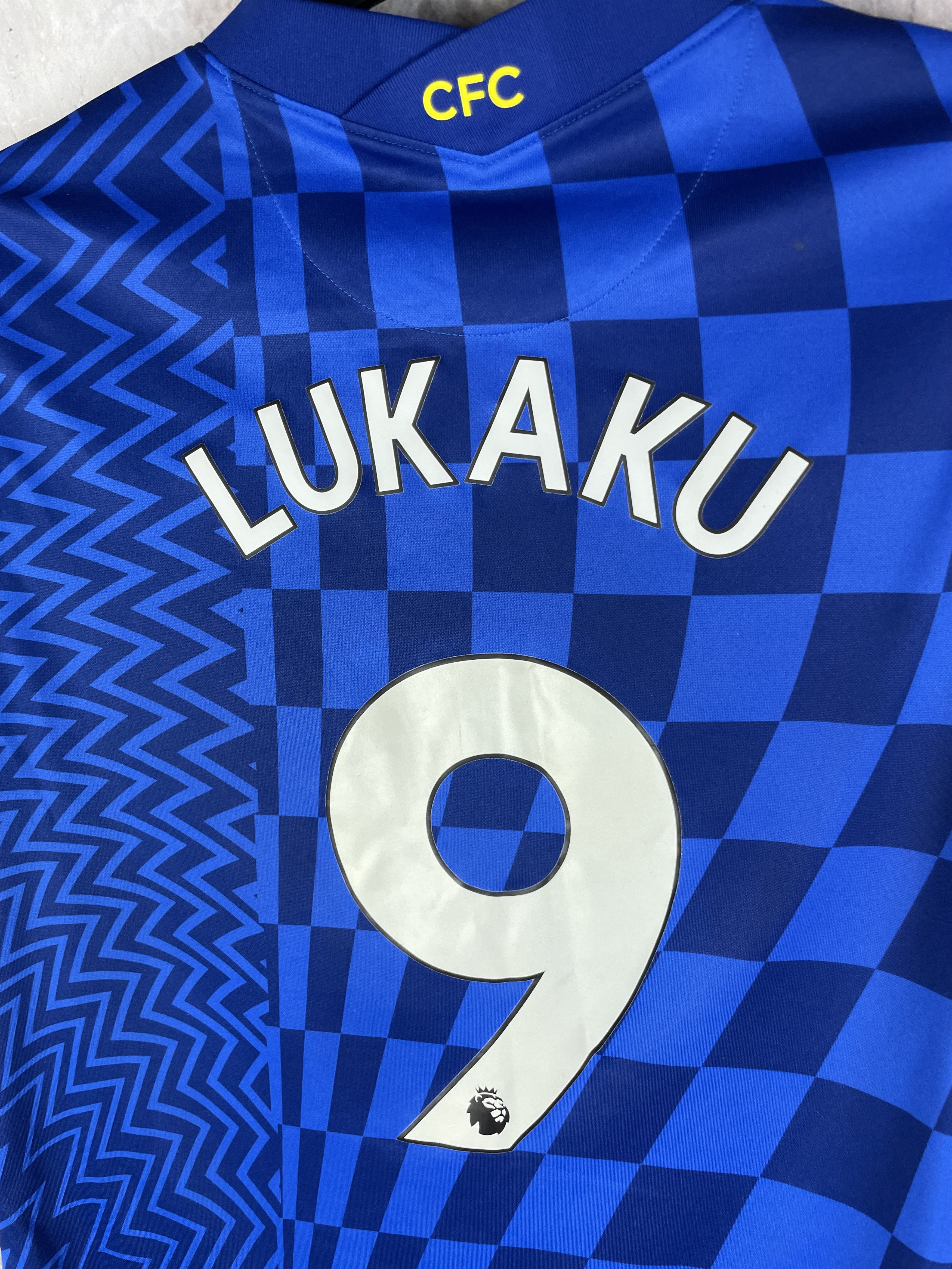 Nike Nike Chelsea FC #9 Lukaku home soccer football jersey Size US L / EU 52-54 / 3 - 9 Thumbnail
