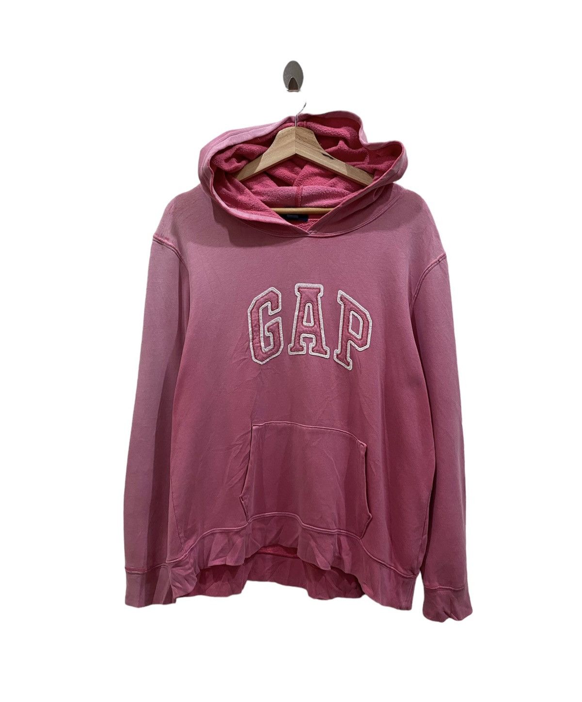 Gap × Vintage Vintage Gap Spell Out Faded Pullover Hoodies Size US L / EU 52-54 / 3 - 1 Thumbnail