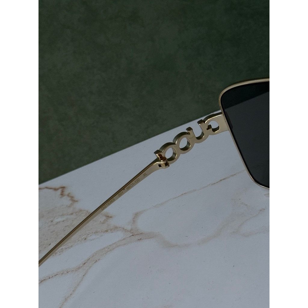 Gucci NEW Gucci GG1936S Gold Mask Grey Lens Sunglasses $710 Size ONE SIZE - 6 Thumbnail