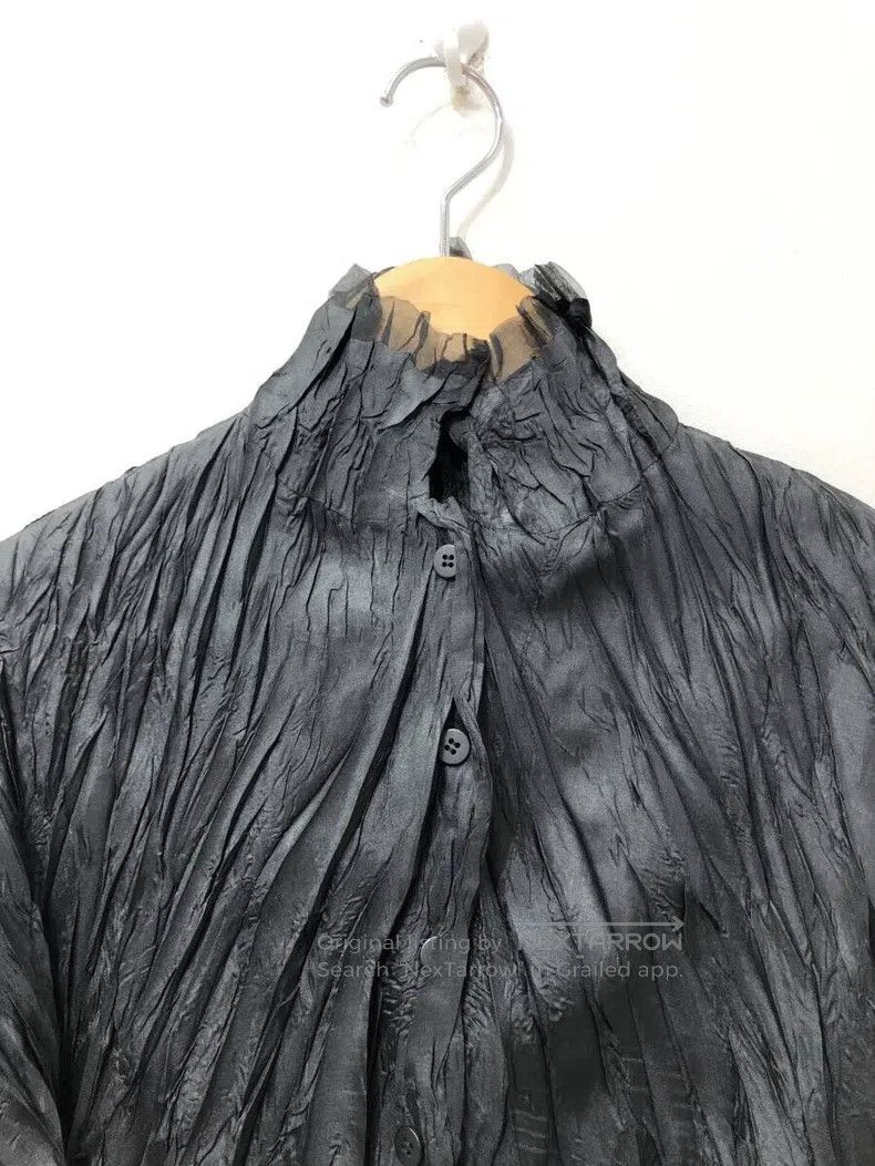 Issey Miyake Issey Miyake Women's Black Long-sleeve Shirt Size L / US 10 / IT 46 - 3 Thumbnail