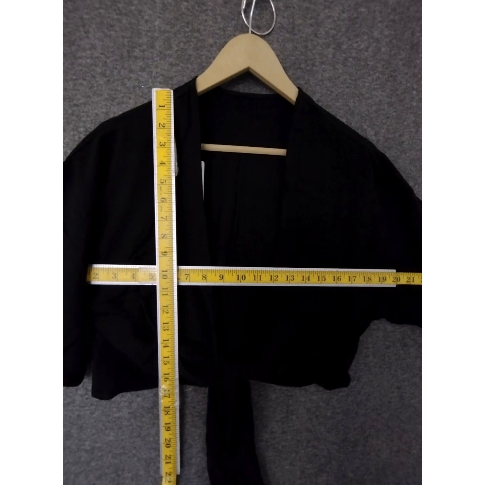 Swims Toluca Swim Women's Tie front Linen Crop Top Cropped T-Shirt Black M Short Sleeve Vintage No Size M / US 6-8 / IT 42-44 - 4 Thumbnail
