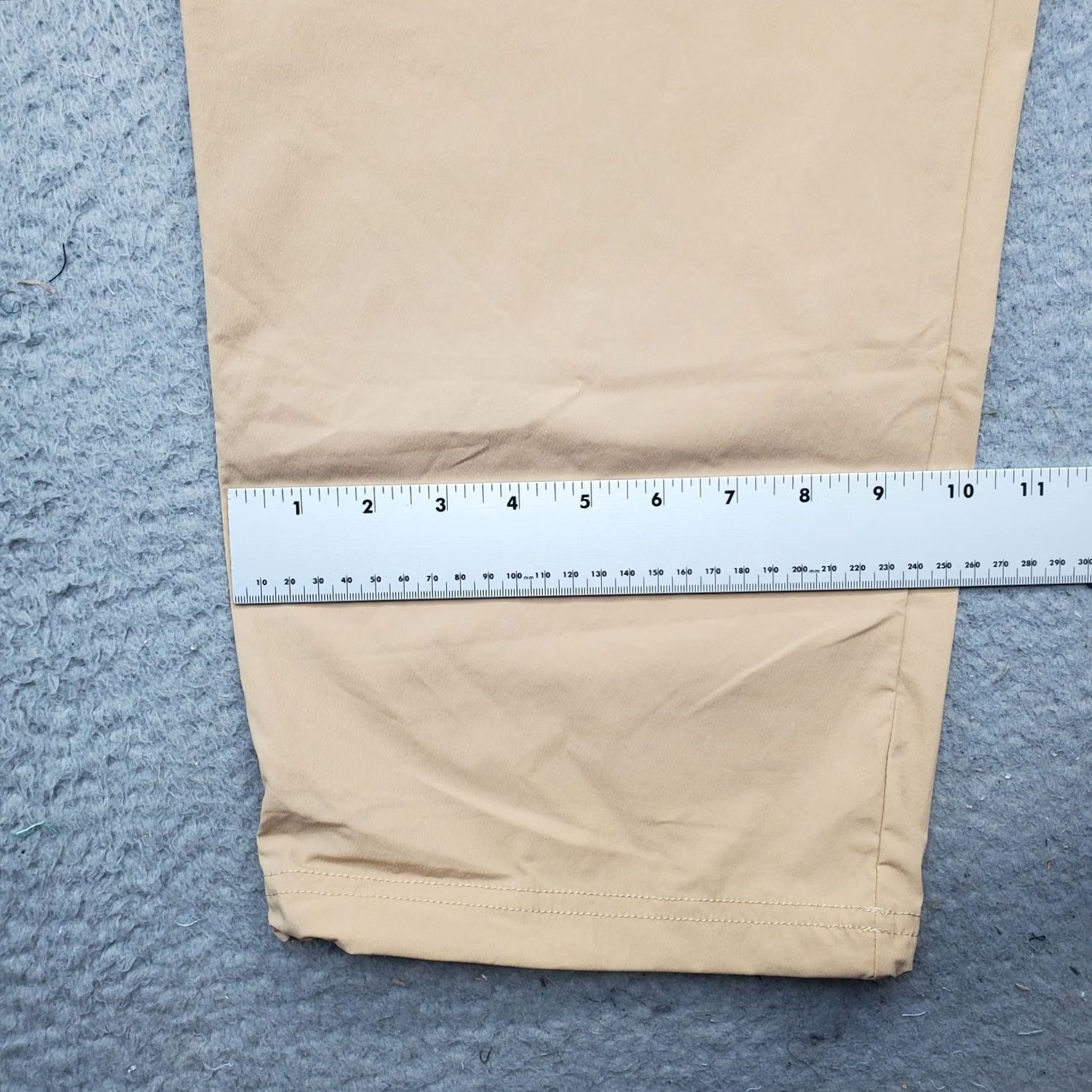 Logo 7 ColumbiaBoundless Trek Cargo Pants Womens XL Tan Relaxed Fit Straight Logo Pants Womens XL Tan Columbia Boundless Trek Cargo Pants Logo Size 40" / US 18 - 5 Thumbnail
