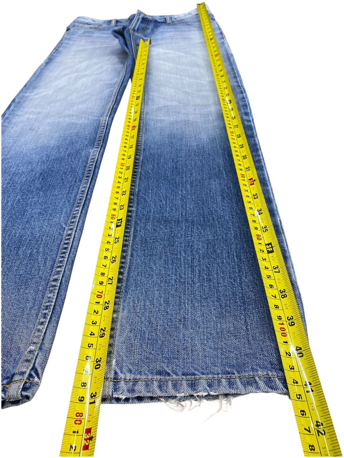 Guess Vintage Guess 1981’s Los Angeles Faded Wash Style Jeans Size US 30 / EU 46 - 12 Thumbnail