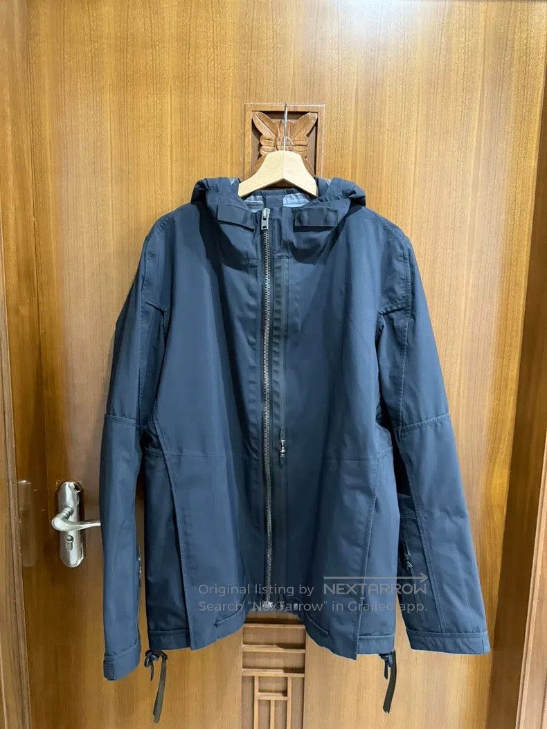 Acronym Acronym Charge coat Size US L / EU 52-54 / 3 - 1 Thumbnail