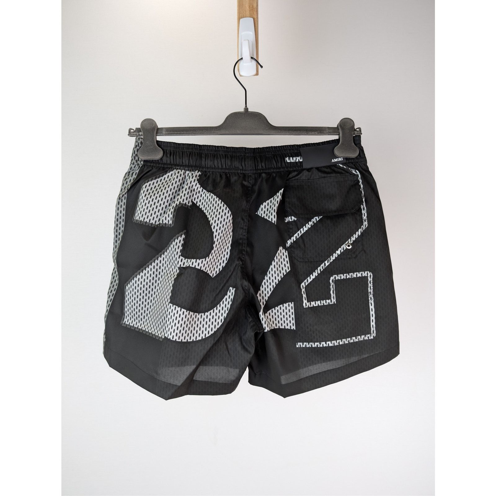 Amiri o1rshd1 Q:2 / Spliced Swim Trunk Shorts in Black Size US 32 / EU 48 - 16 Thumbnail