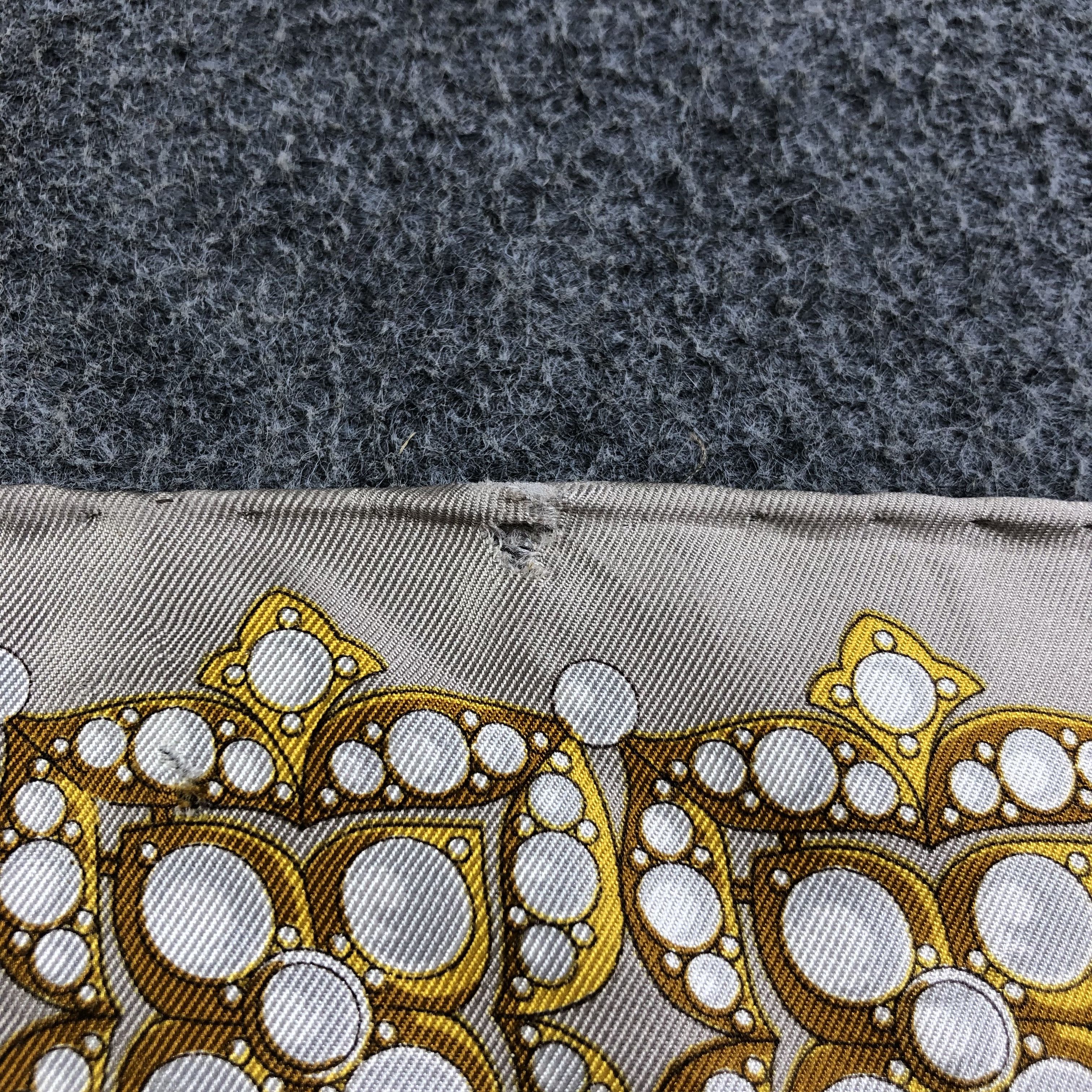 Japanese Brand Valentino Floral Luxury Silk Scarf M480 Size ONE SIZE - 11 Thumbnail