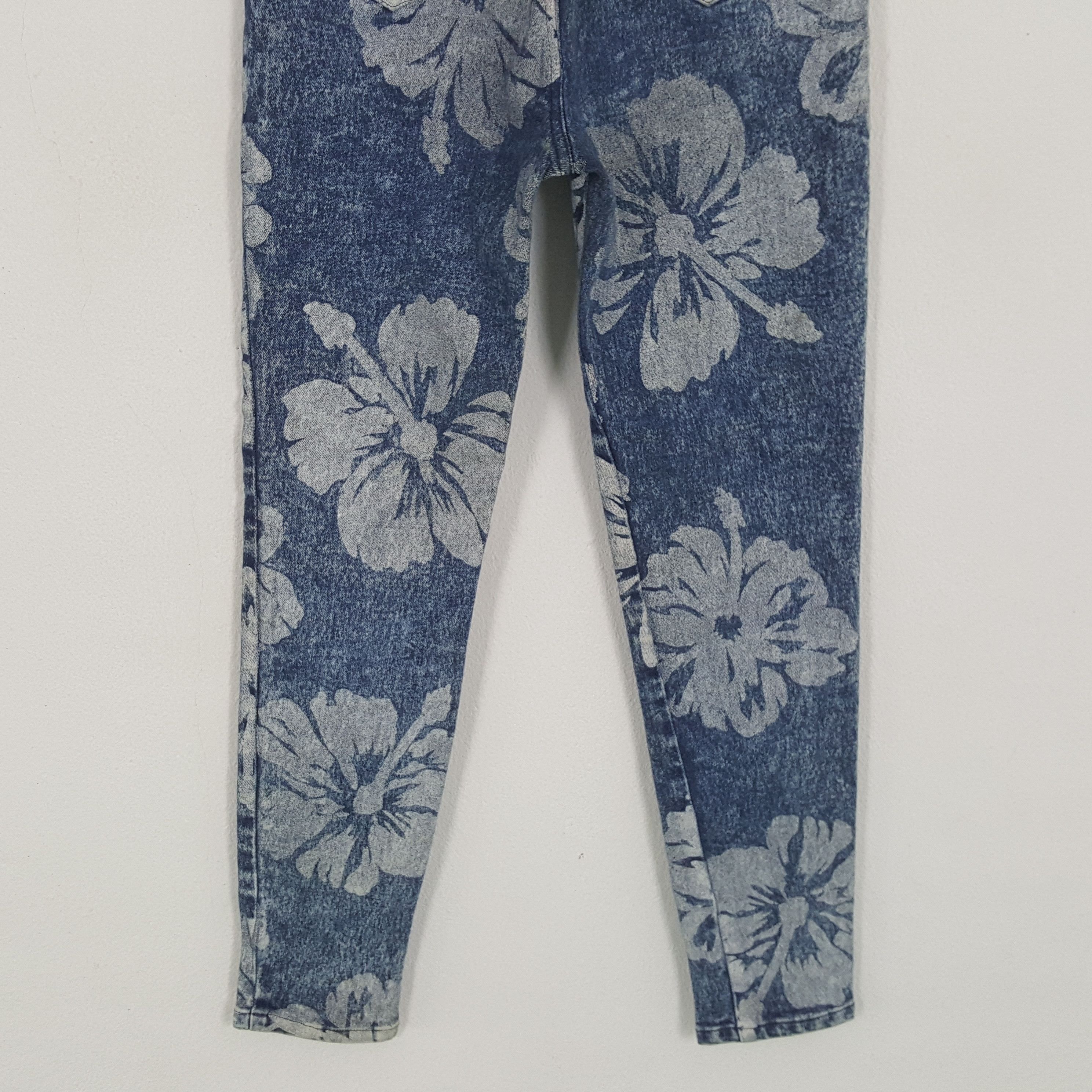 Japanese Brand RYU SPORT Japanese Fashion Style Flowers Jeans Size 23" - 6 Thumbnail