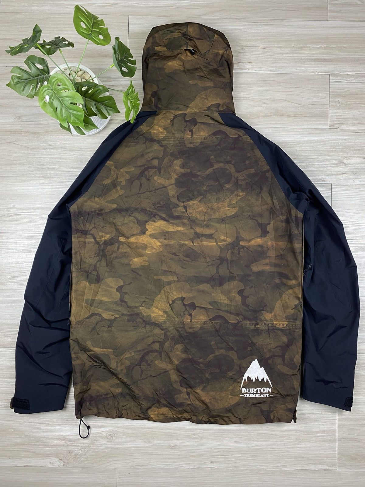 Burton Burton Goretex Jacket Army Gorpcore Size US L / EU 52-54 / 3 - 19 Thumbnail