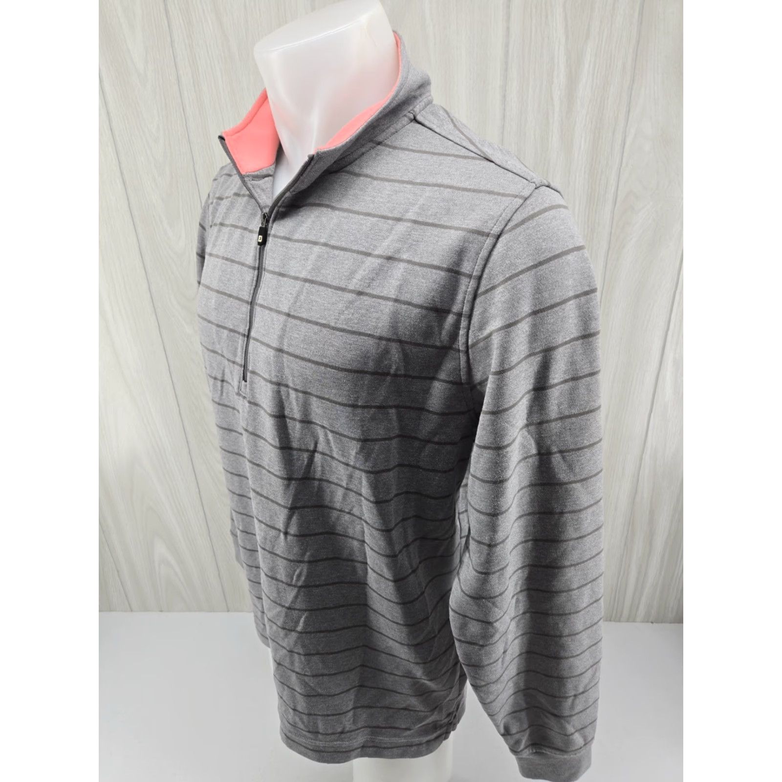 Footjoy FootJoy 1/4 Zip Golf Performance Sweatshirt Mens XL Gray Striped Pink Collar Size US XL / EU 56 / 4 - 4 Thumbnail