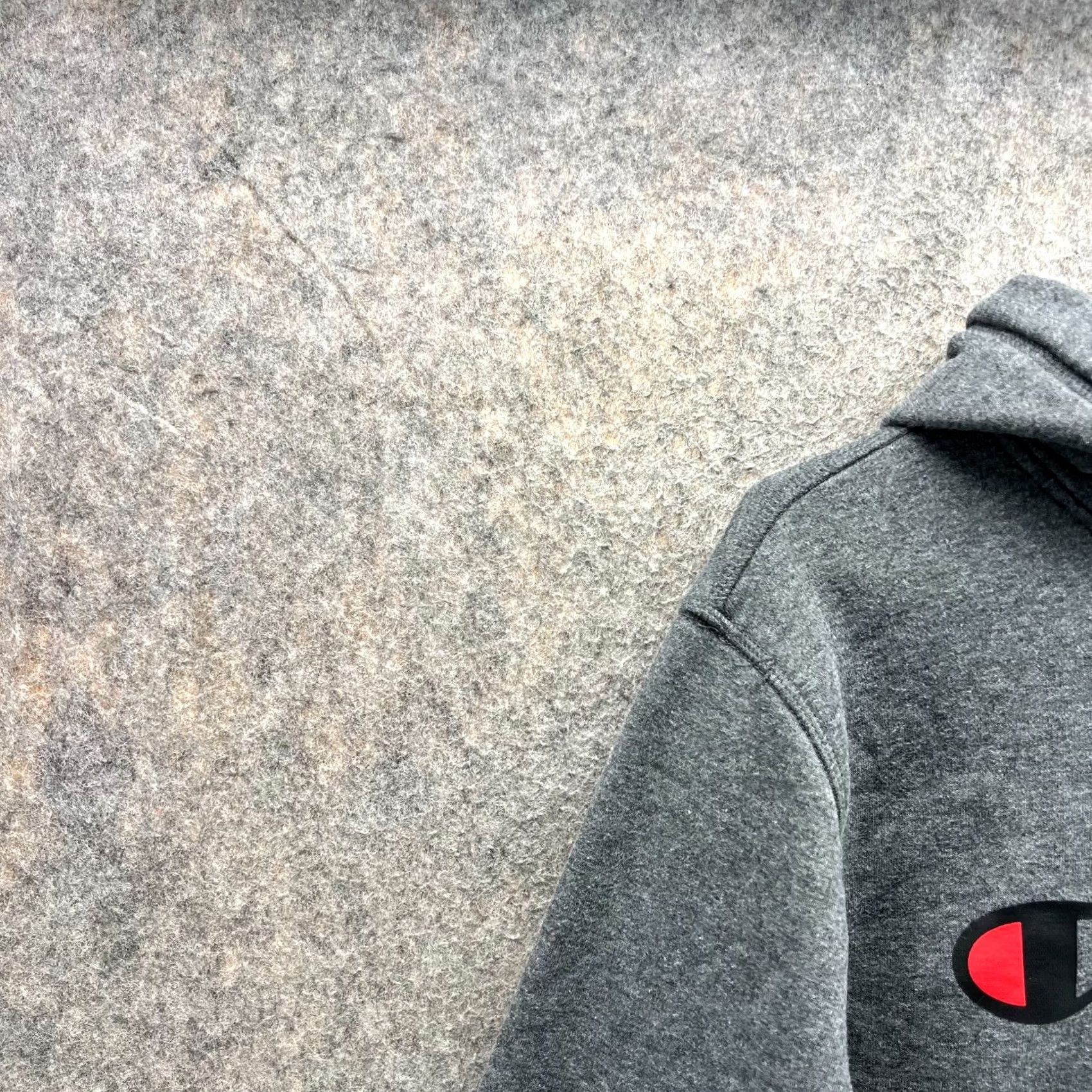 Champion VINTAGE Champion Hoodie Mens Medium Gray Fleece Pullover Logo Sweatshirt Winter Jacket Size US M / EU 48-50 / 2 - 6 Thumbnail