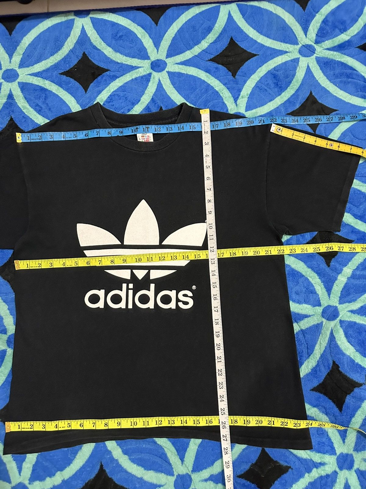 Adidas Adidas Trefoil Big Logo Made In USA Tshirt A218 Size US M / EU 48-50 / 2 - 5 Thumbnail