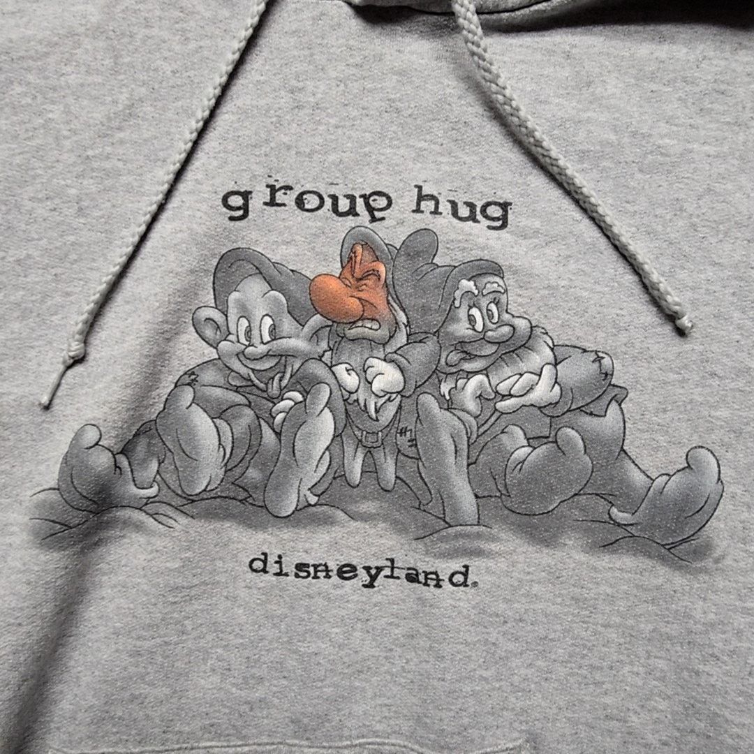 Vintage Vintage Disneyland Resort Dwarfs M Group Hug Grumpy Hoodie Size US M / EU 48-50 / 2 - 2 Thumbnail