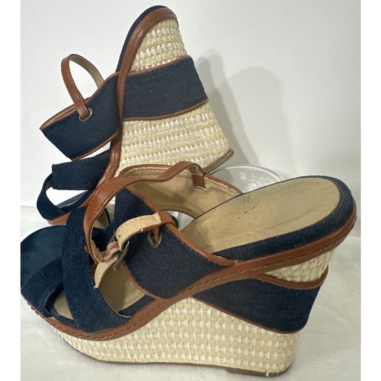 Chinese Laundry Chinese Laundry Blue Denim Tan Leather Wedge Shoes 8/38 .5 Size US 8.5 / IT 38.5 - 2 Thumbnail