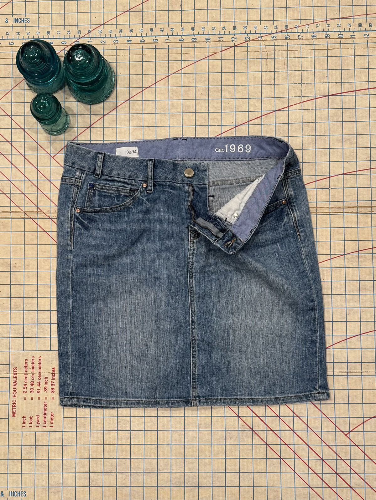 Gap Vintage Y2K Gap Jean Skirt Women’s Size 14 Medium Blue Size 36" / US 14 / IT 50 - 3 Thumbnail