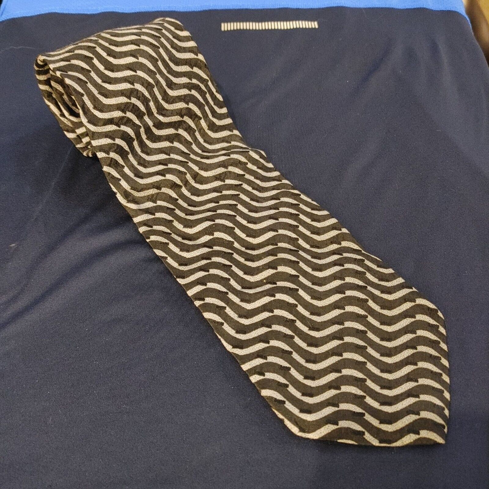 Other Mondo Di Marco Men's Black/White Striped 100% Silk Neck Tie Size ONE SIZE - 1 Thumbnail