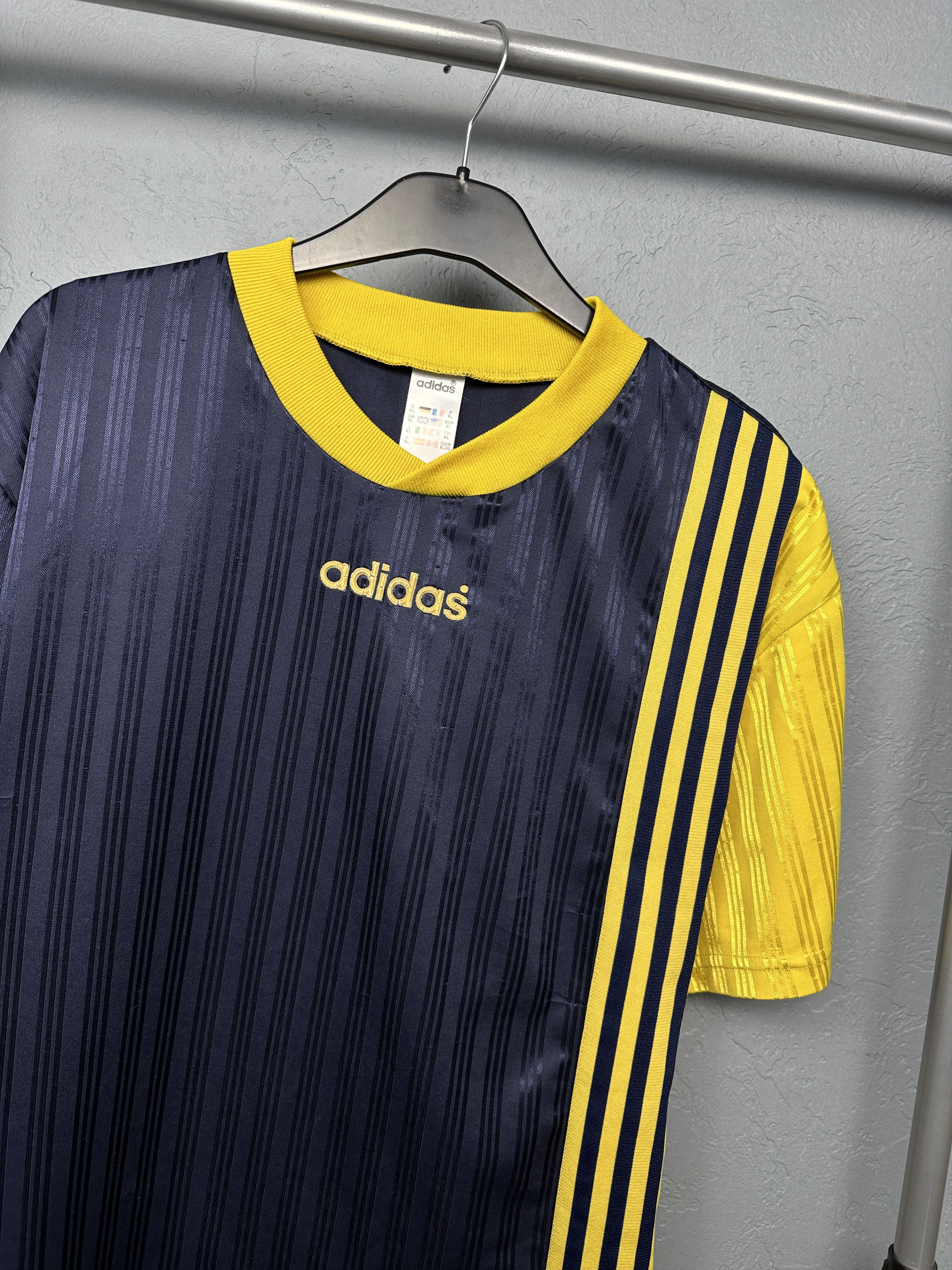 Adidas Adidas 90s Vintage Mens Jersey T-Shirt Size US XL / EU 56 / 4 - 2 Thumbnail