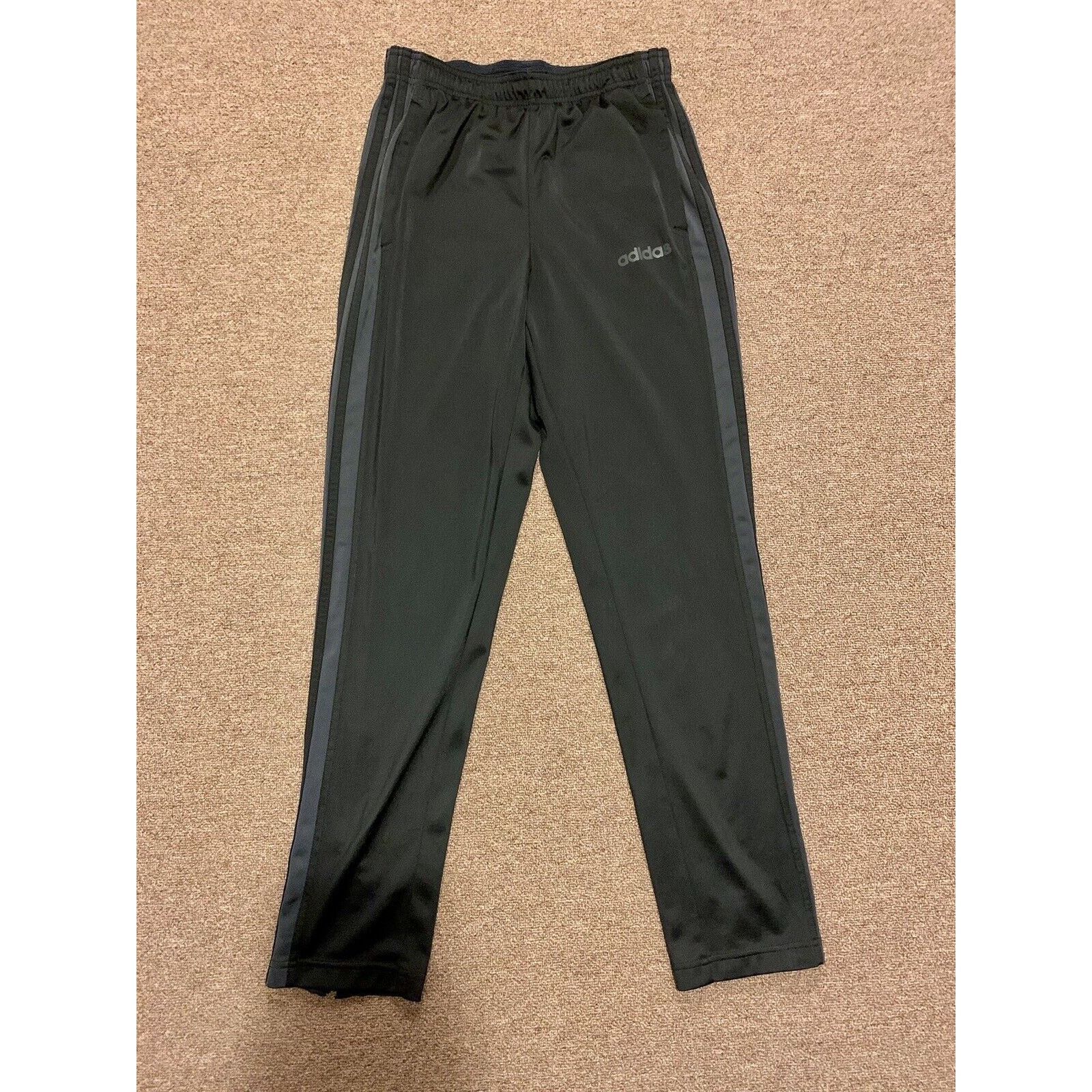 Adidas Adidas Track Pant Men's Size S Black Drawstring Regular Fit Size US 30 / EU 46 - 1 Thumbnail