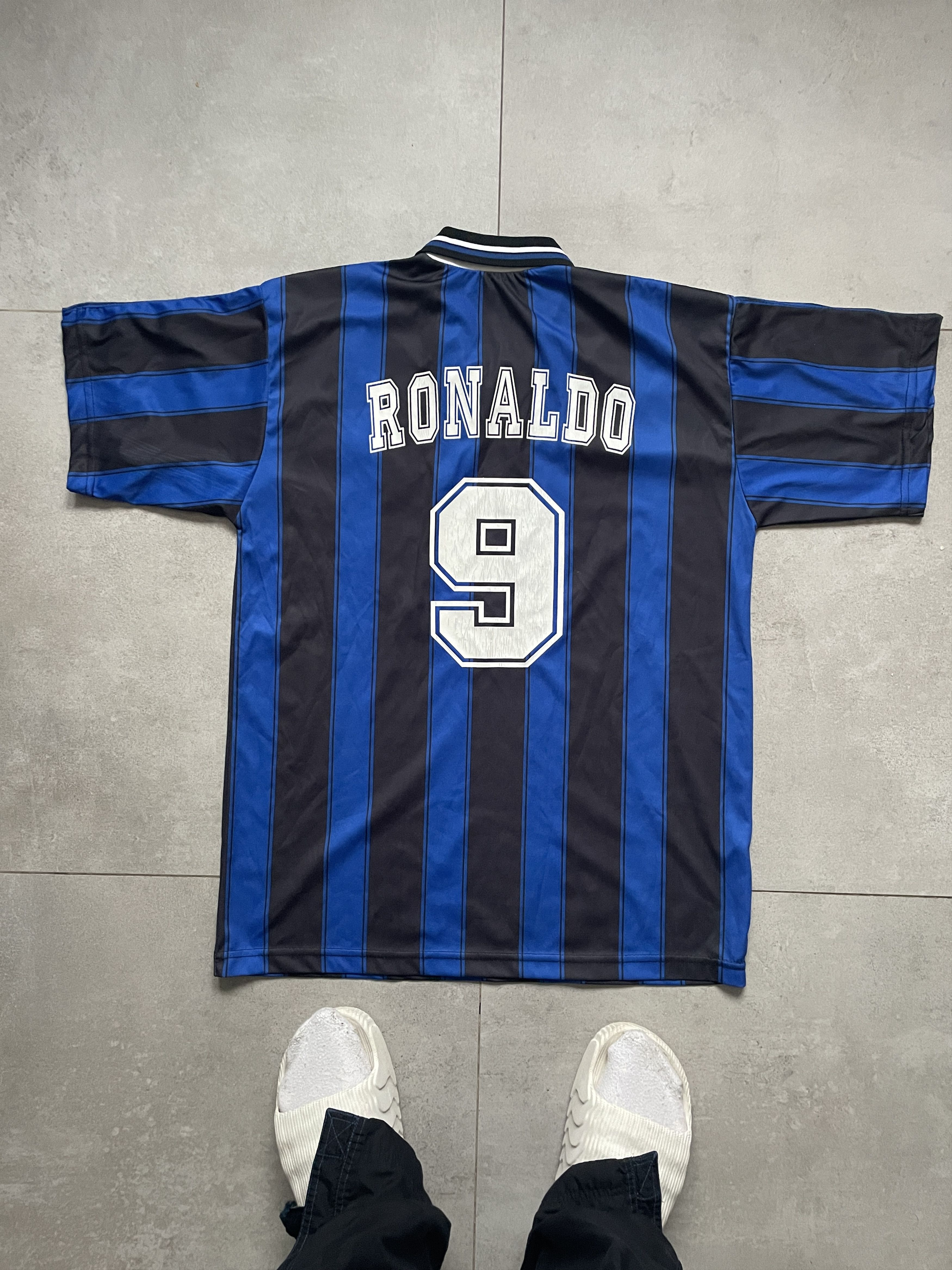 VINTAGE INTER MILAN RONALDO 80S BLOKECORE STRIPED JERSEY