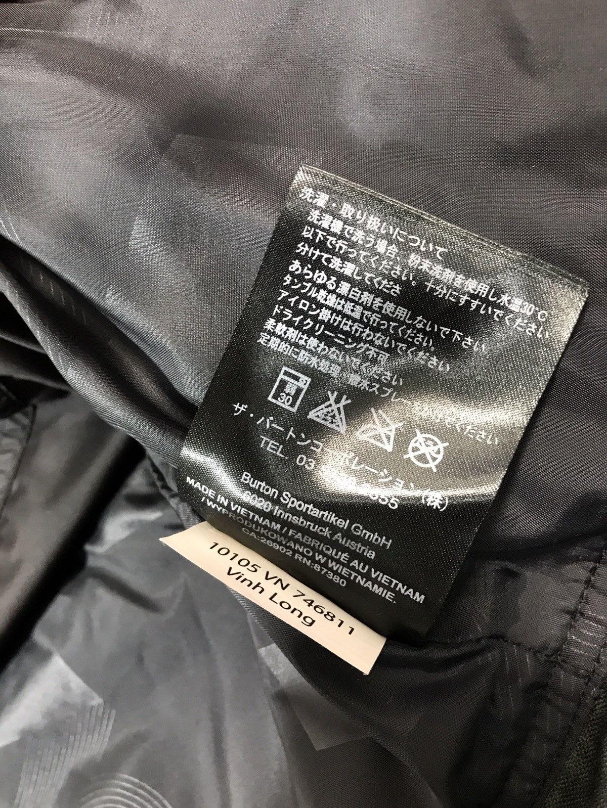 Analog × Burton Rare Analog Jacket Multipocket Size S M Size US S / EU 44-46 / 1 - 9 Thumbnail