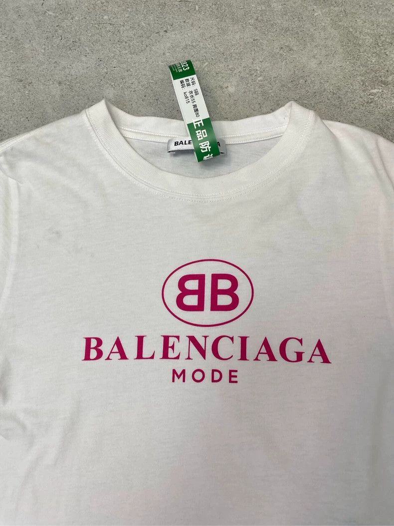 Balenciaga Balenciaga Short Sleeve T-Shirt with Double B Letter Print Size US S / EU 44-46 / 1 - 5 Thumbnail