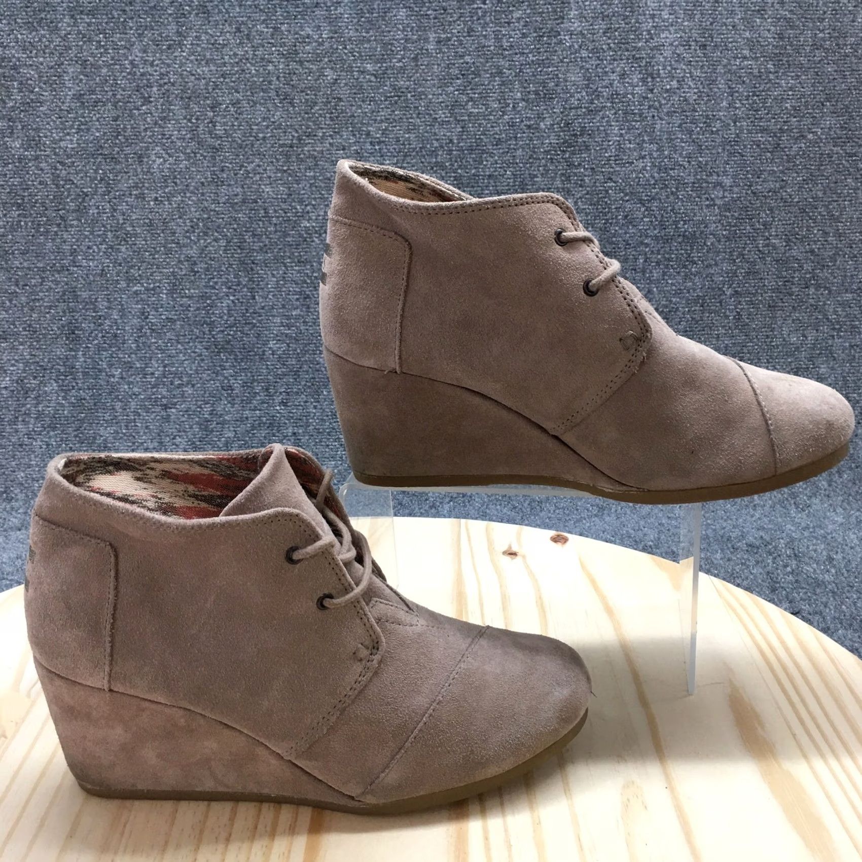 Toms TOMS Ankle Boots Womens 10 Brown Desert Round Toe Laced Up Wedge Heel Suede Boots Size US 10 / IT 40 - 2 Thumbnail