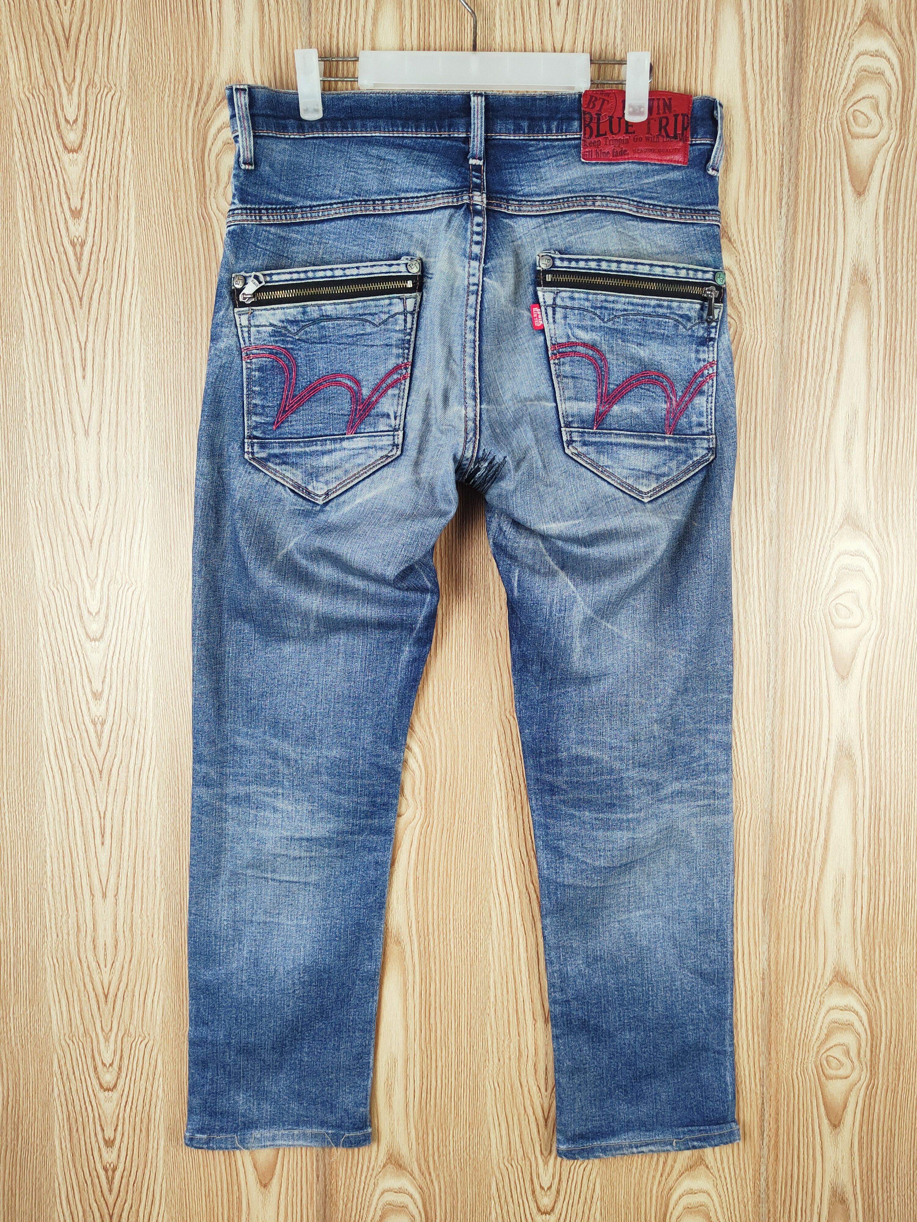 Edwin Edwin Blue Faded Distressed Ripped Jeans #S2737 Size US 33 - 8 Thumbnail