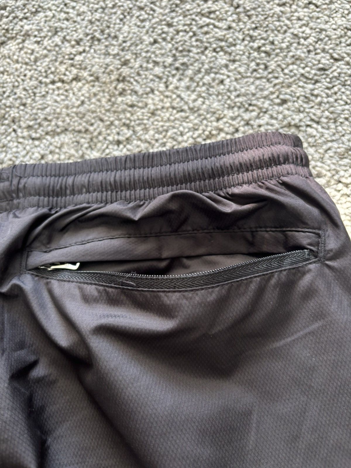 Brooks Black brooks running track pants Size US 30 / EU 46 - 6 Thumbnail