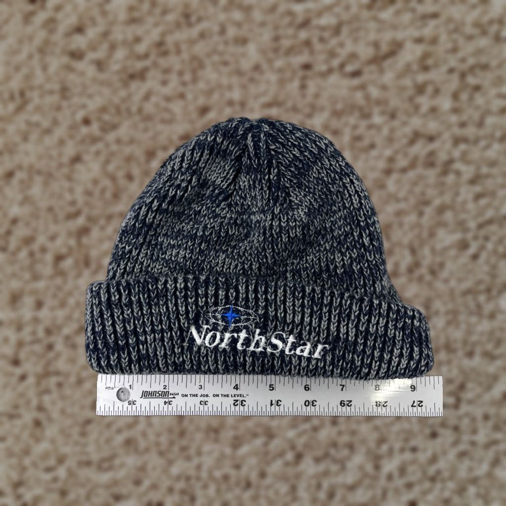Vintage North Star Beanie Toque Adult One Size Blue White Knit Embroidered 100% Acrylic Size ONE SIZE - 1 Thumbnail