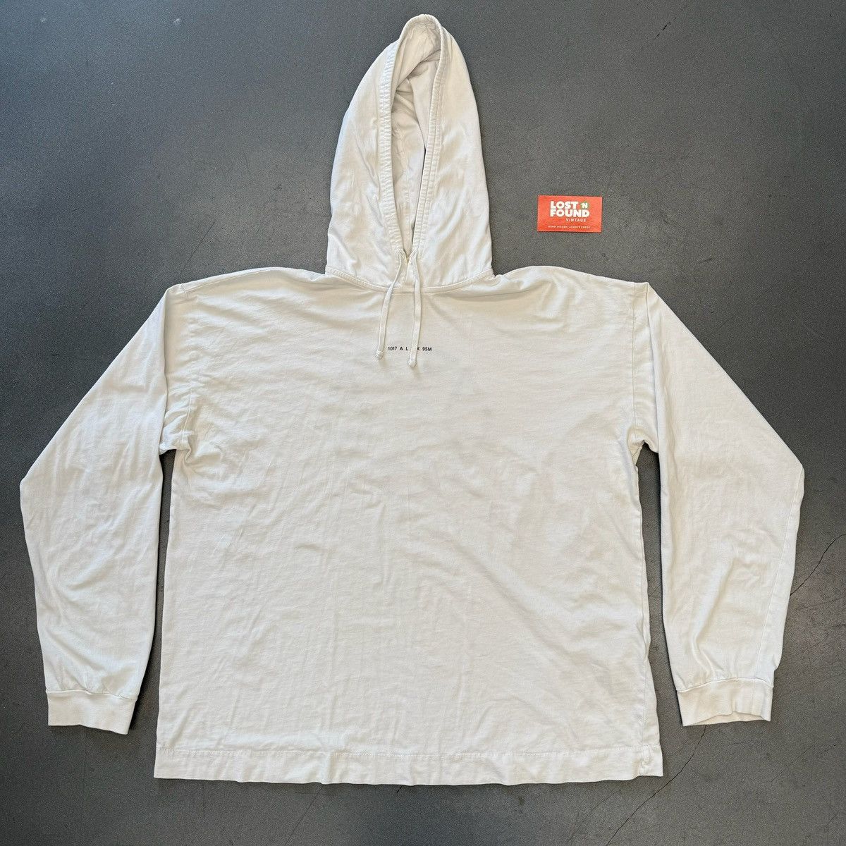 1017 ALYX 9SM 1017 Alyx 9SM Hoodie White Black Logo Pullover Sweater Size US XL / EU 56 / 4 - 3 Thumbnail