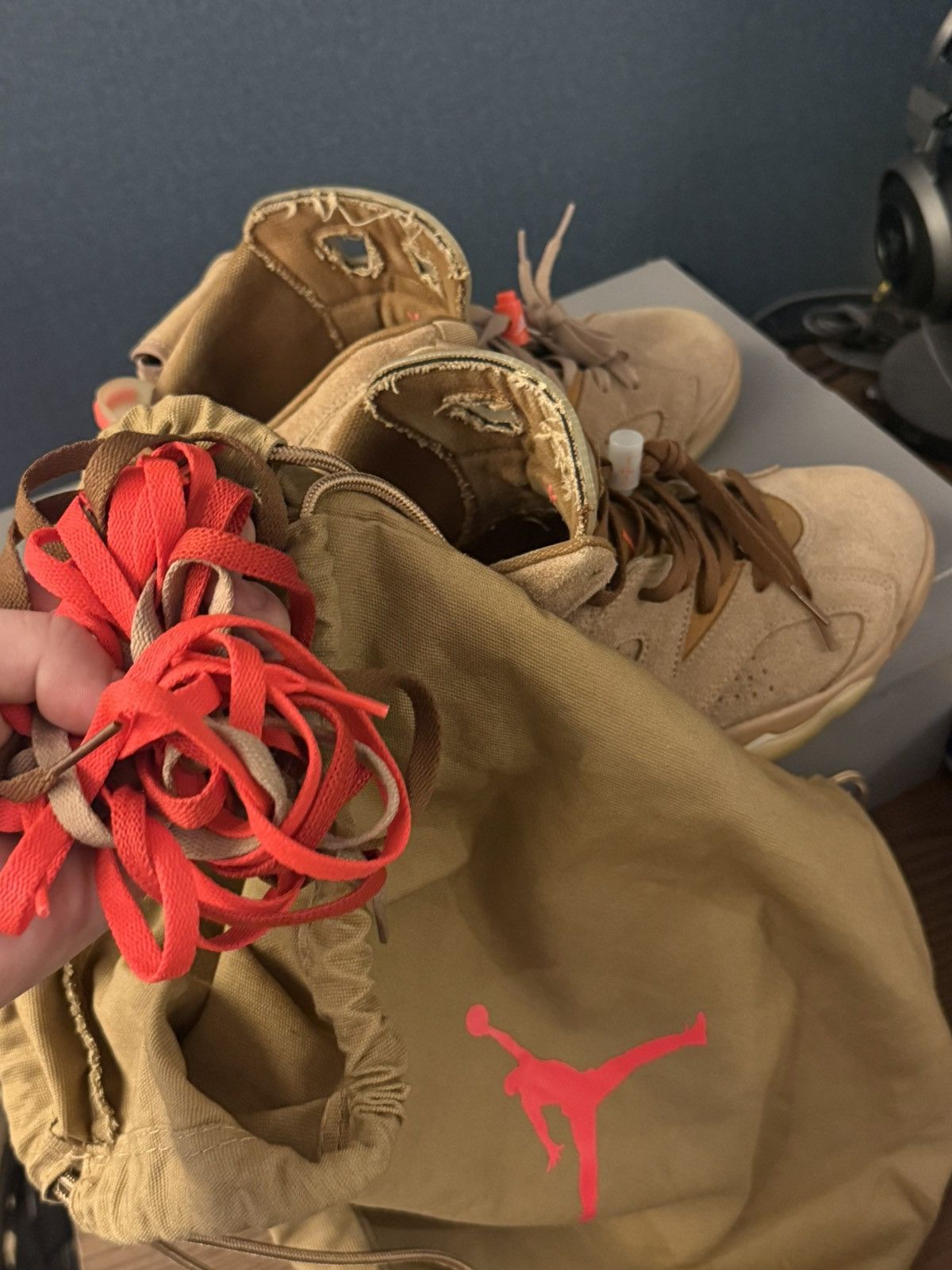 Jordan Brand × Travis Scott AJ 6 ‘British Khaki’ Size US 10.5 / EU 43-44 - 6 Thumbnail