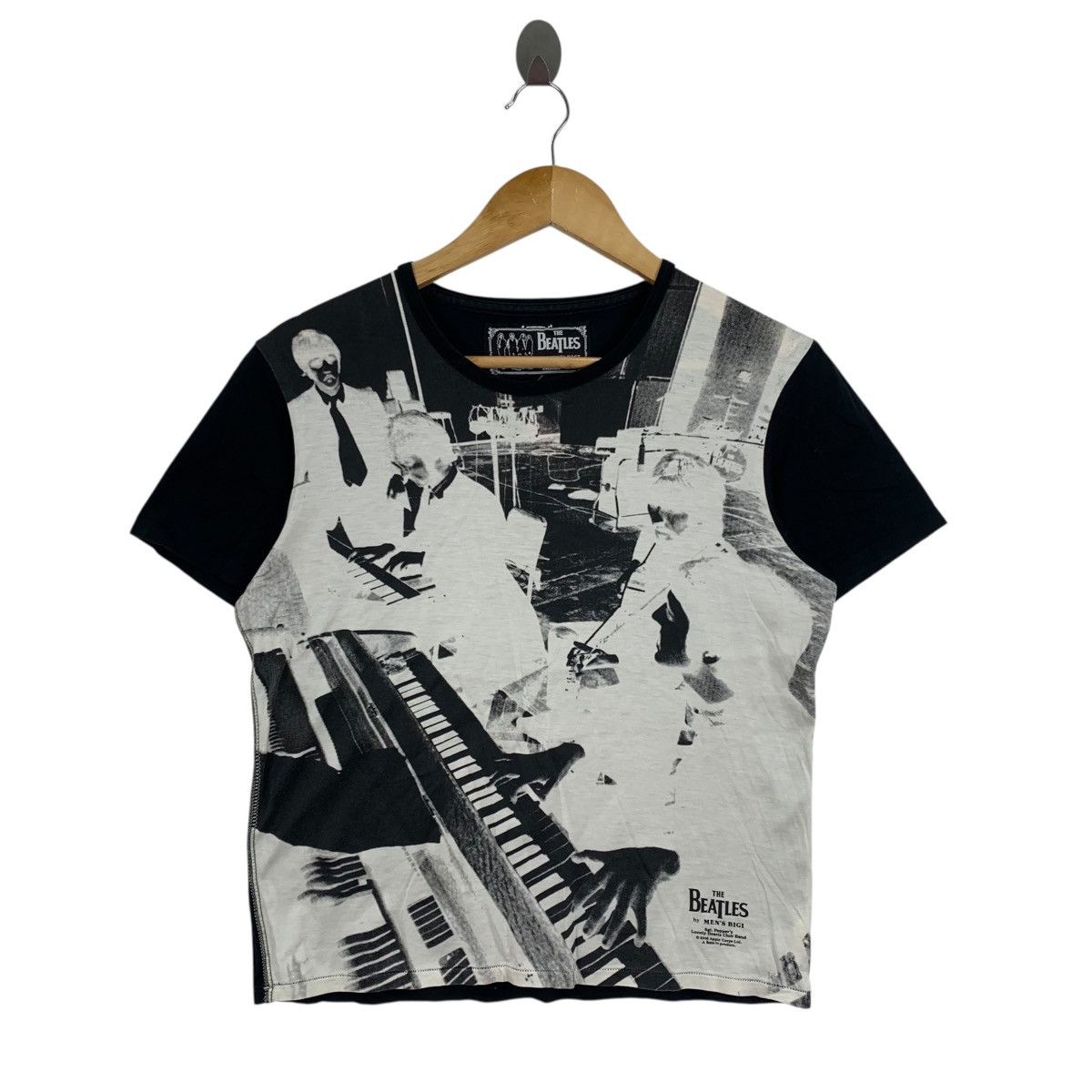 Vintage Vintage Y2K THE BEATLES By Men’s Bigi Overprint Band Tshirt Size US XS / EU 42 / 0 - 1 Thumbnail