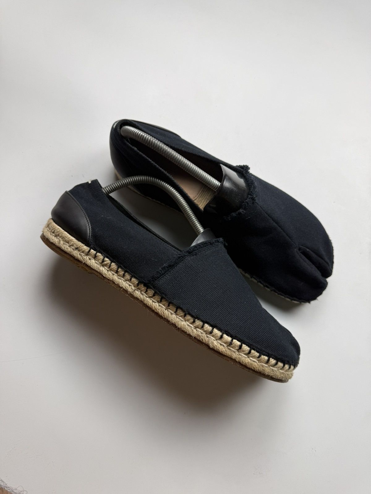 Maison Margiela Maison Margiela Tabi Espadrilles Size US 9 / EU 42 - 2 Thumbnail