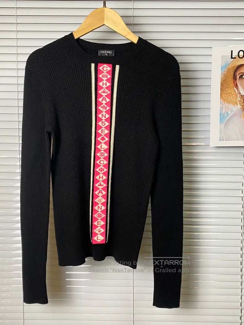 Chanel Chanel Long-sleeved letter striped knitwear Size XS / US 0-2 / IT 36-38 - 1 Thumbnail