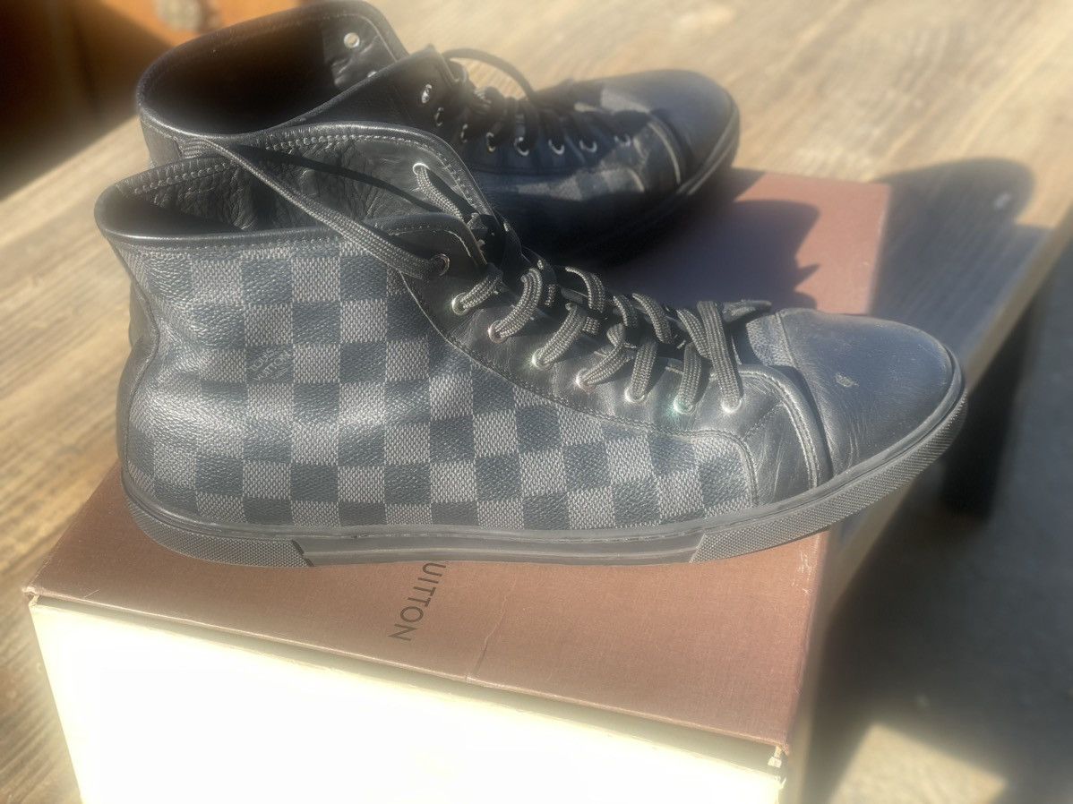 Louis Vuitton Louis Vuitton Damier Hi-Top Sneakers Size US 12 / EU 45 - 2 Thumbnail