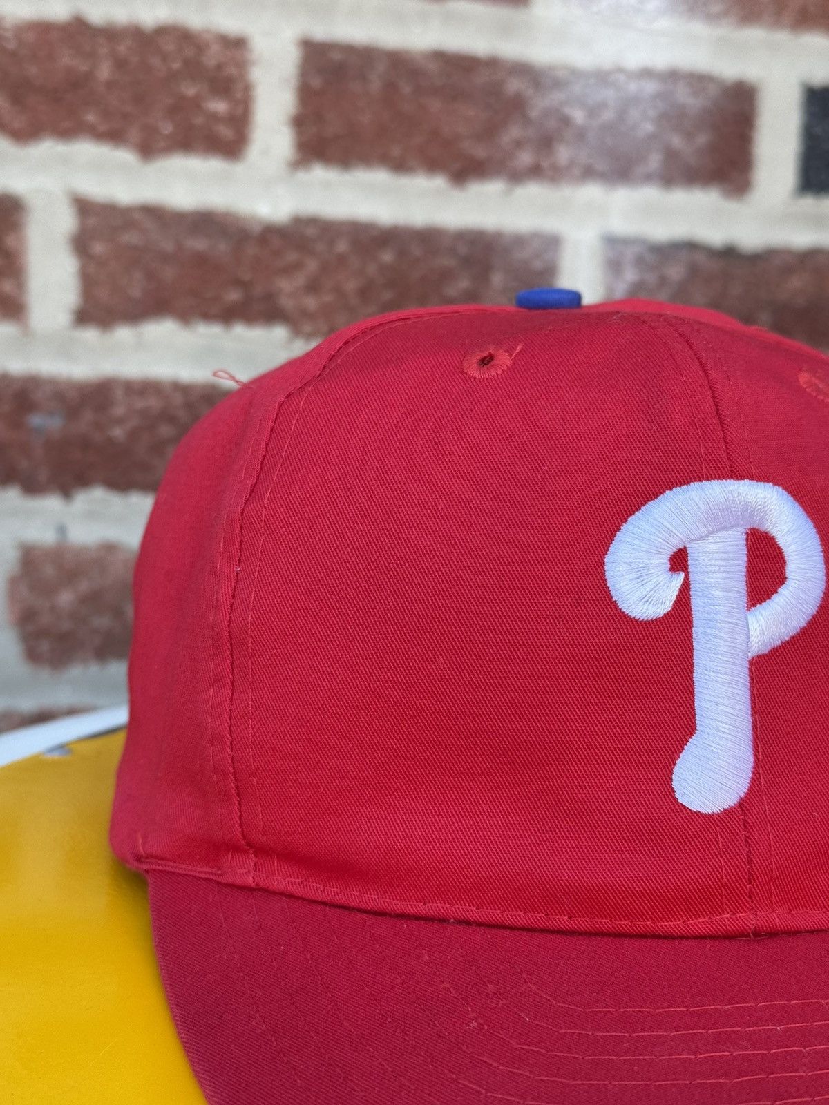 MLB Vintage 00’s MLB Philadelphia Phillies Cap Size ONE SIZE - 4 Thumbnail
