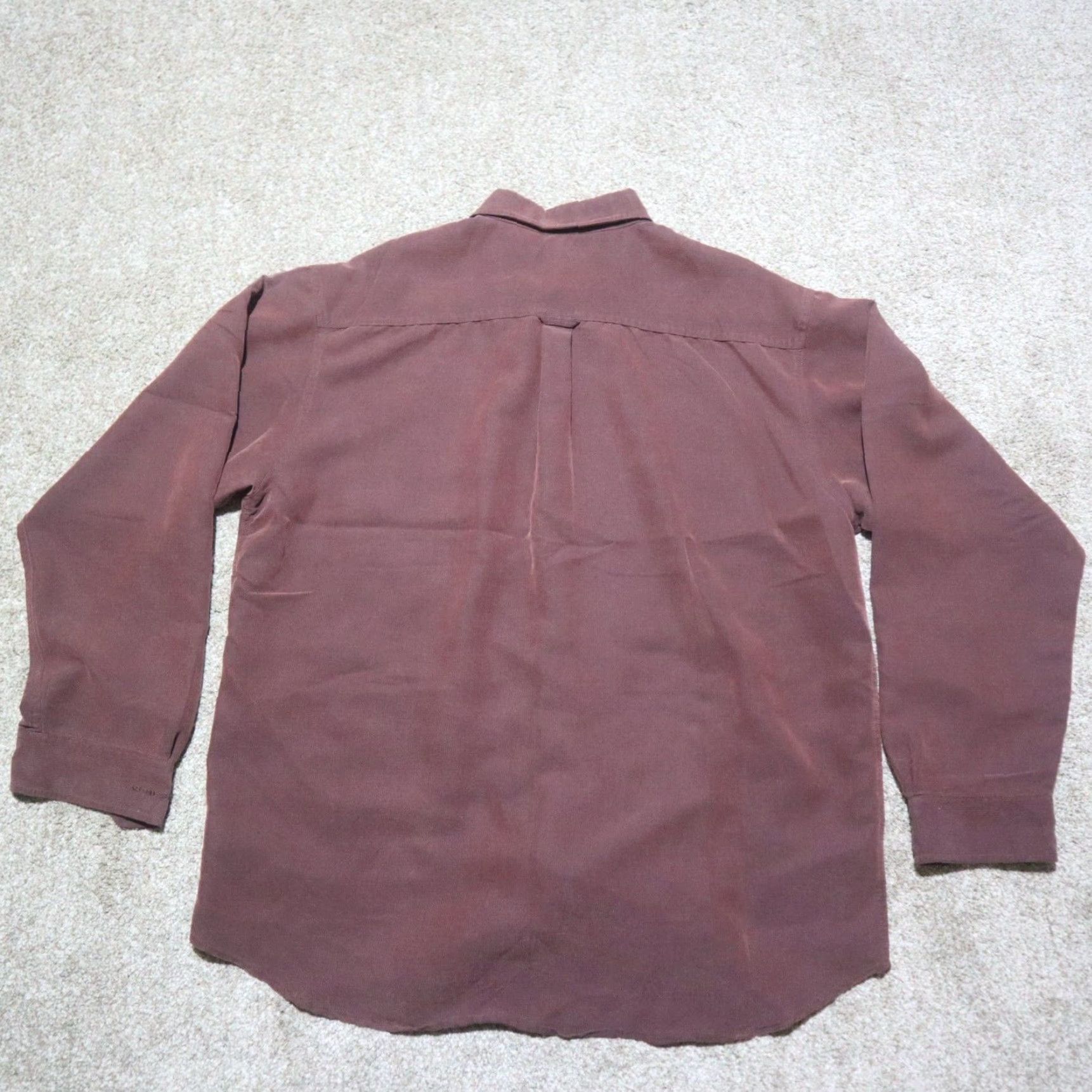 Vintage Columbia Shirt Men L Burgandy Check Button-Up Long Sleeve Outdoor Columbia Shirt Men's L Burgandy Check Button-Up Long Sleeve Outdoor Size US L / EU 52-54 / 3 - 8 Thumbnail