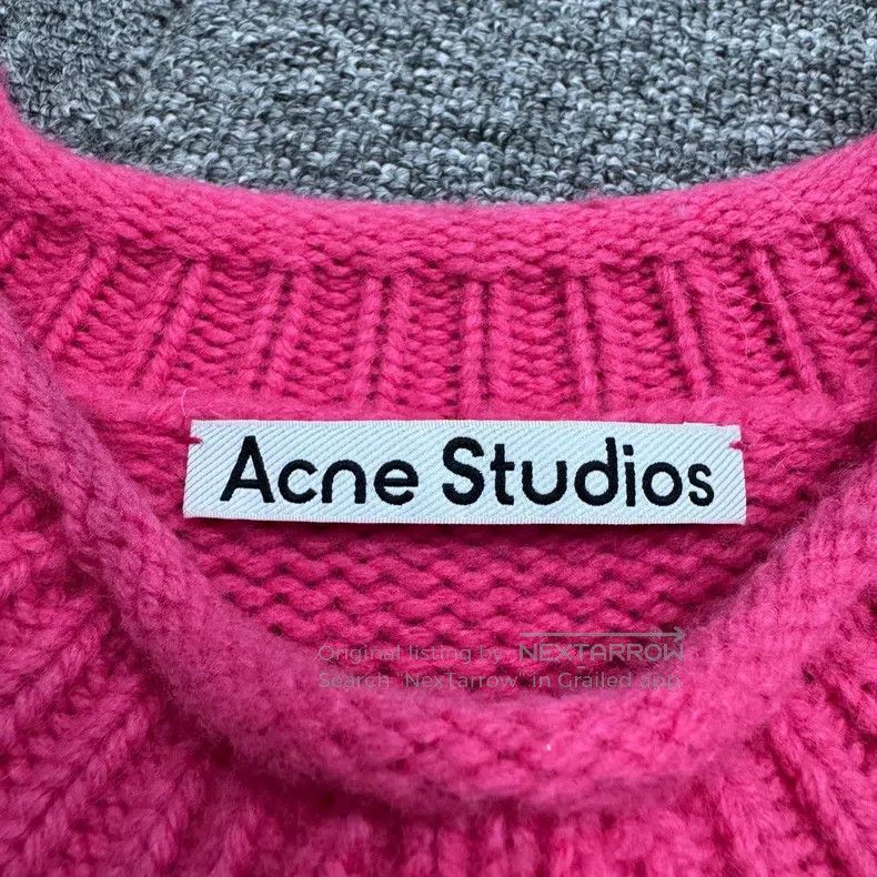Acne Studios Acne Studios Butterfly puppy wool sweater Size US M / EU 48-50 / 2 - 2 Thumbnail