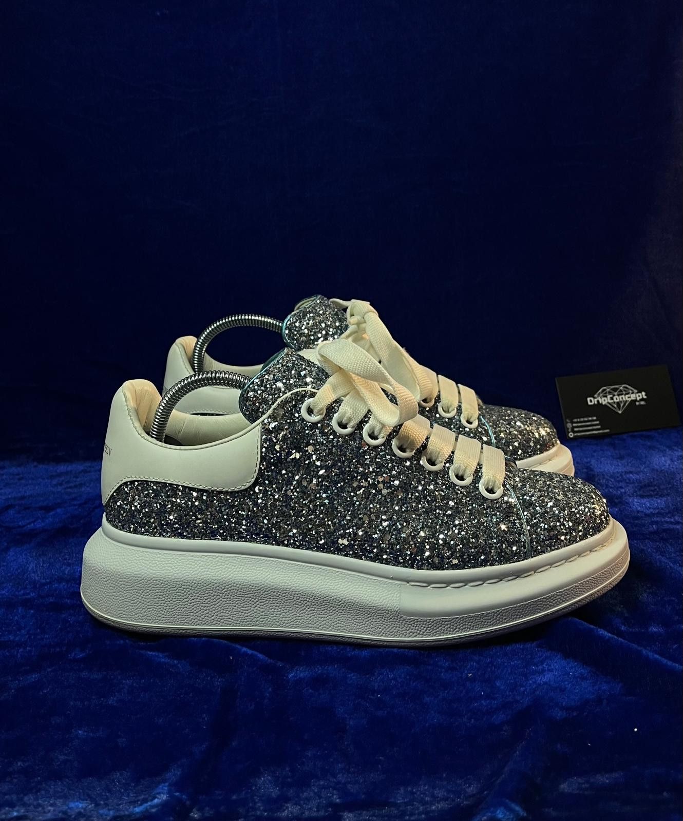 Alexander McQueen Alexander McQueen Oversized Sneakers Woman 38 Size US 7 / IT 37 - 4 Thumbnail