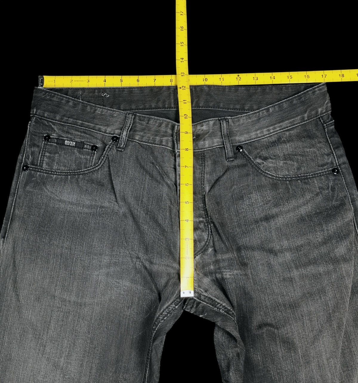 Hugo Boss Vintage Hugo Boss Tapered Fit Jeans Size 34 (Made in Italy) Size US 34 / EU 50 - 12 Thumbnail