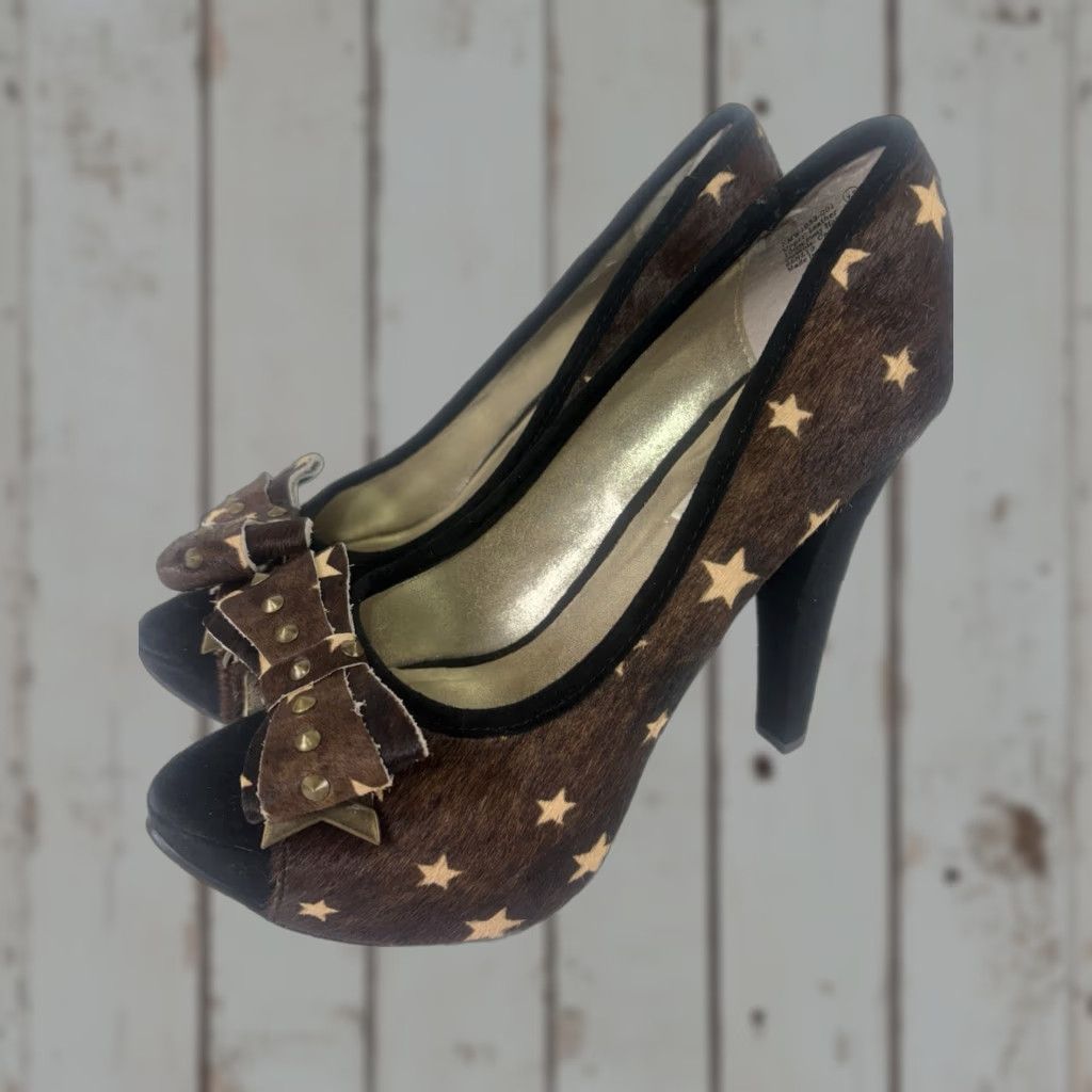 PONY Naughty Monkey Brown Pony Hair Open Toe Heels Womens Size 9.5 - Ultra High Stiletto Pumps with Bow & Stars - Party/Cocktail & Travel Size US 9.5 / IT 39.5 - 1 Thumbnail
