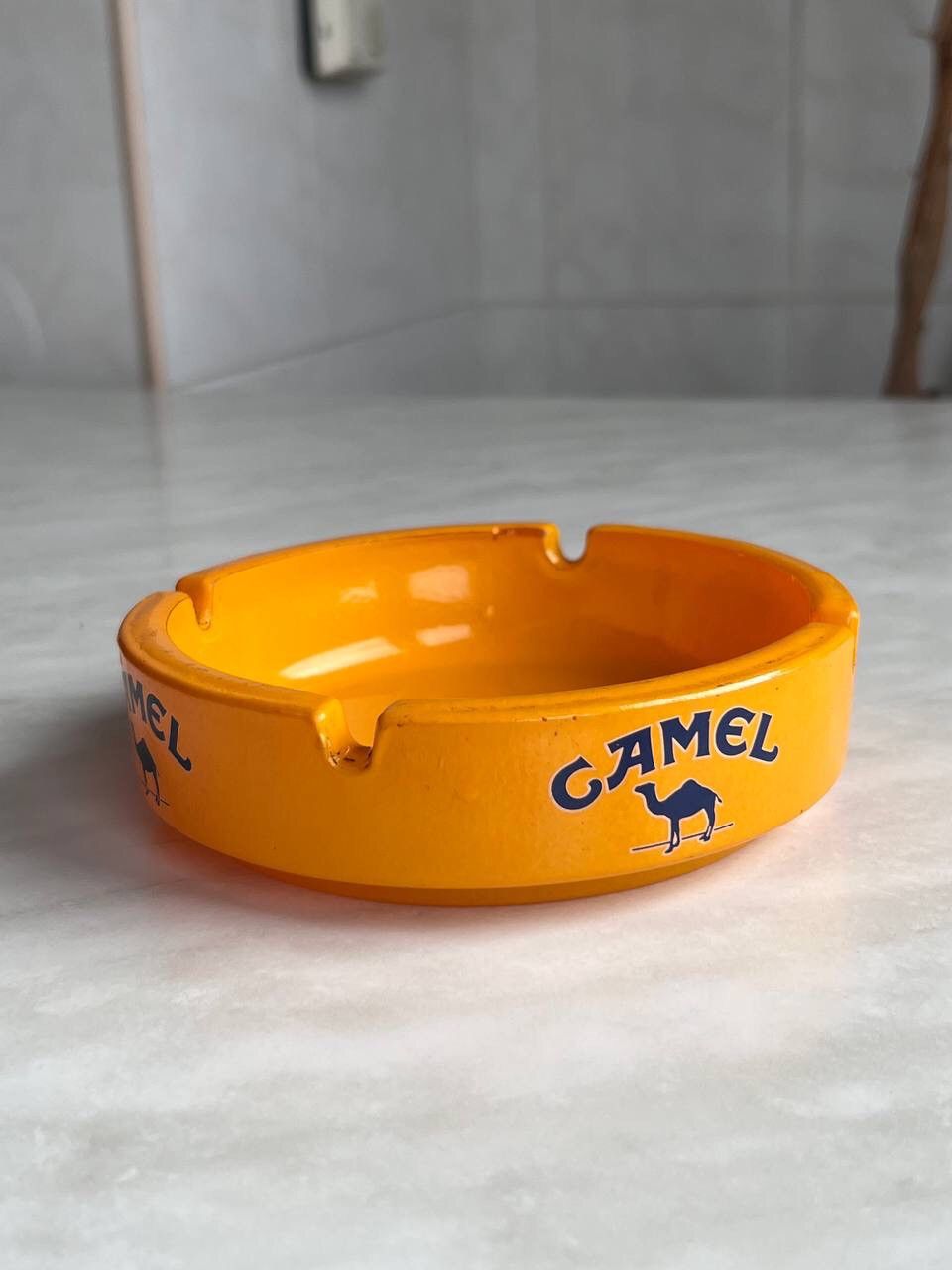 Marlboro × Vintage 1990 Vintage Camel Ceramic Ashtray Retro Rare Racing Yellow Size ONE SIZE - 1 Thumbnail