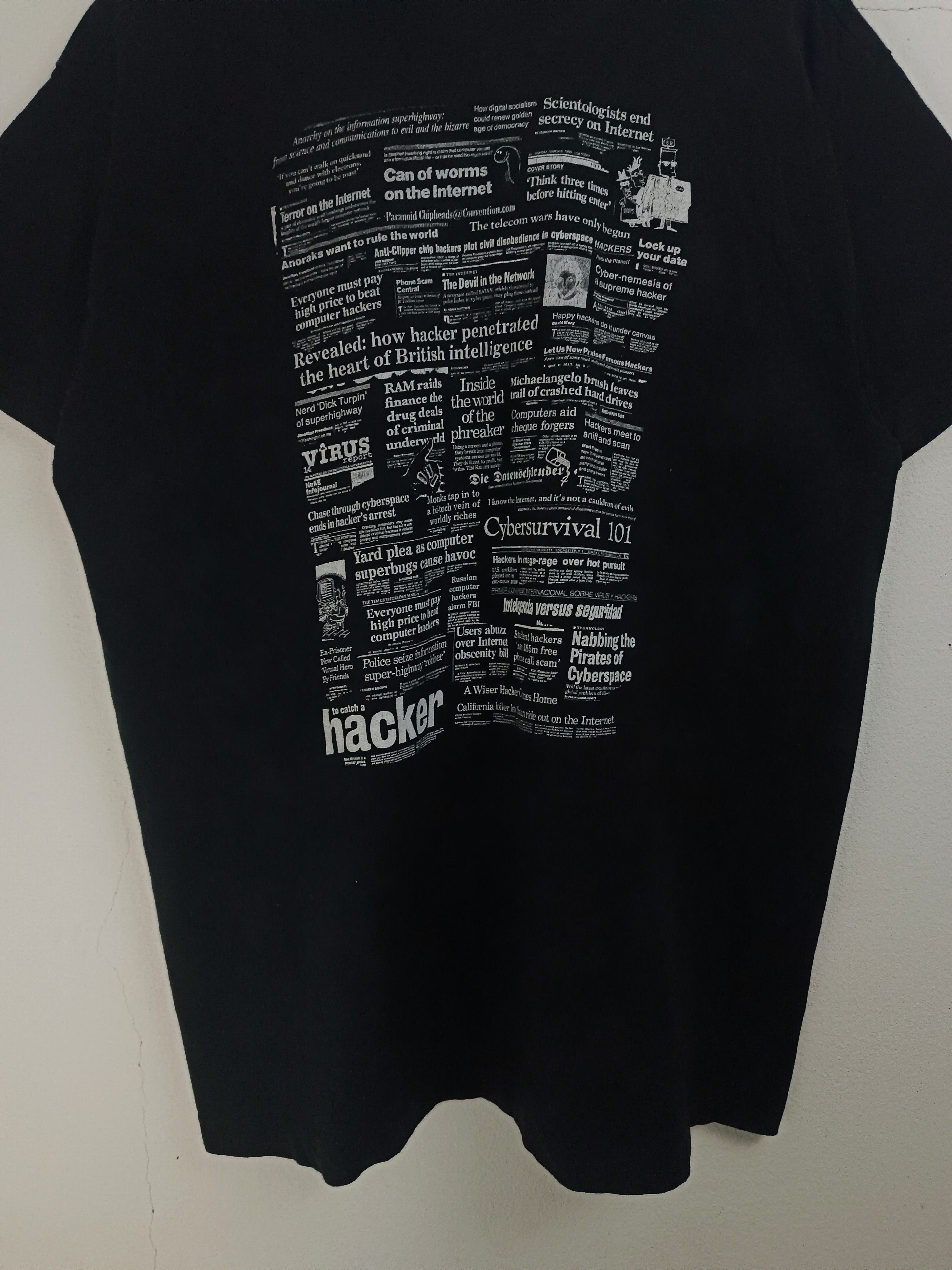 Vintage VINTAGE 90'S 2600:THE HACKER QUARTERLY VERY RARE MICROSOFT Size US XL / EU 56 / 4 - 8 Thumbnail
