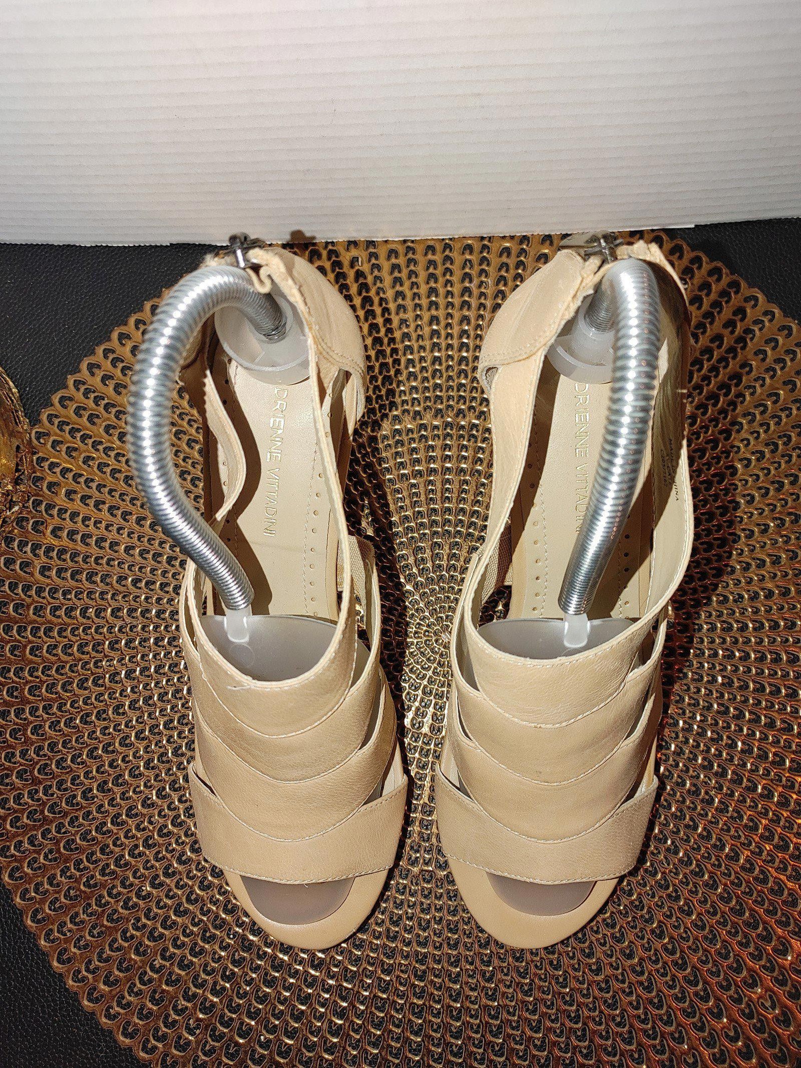 Designer Adrienne Vittadini Cate Wedge Nude Sandals Size 7.5 Size US 7.5 / IT 37.5 - 4 Thumbnail